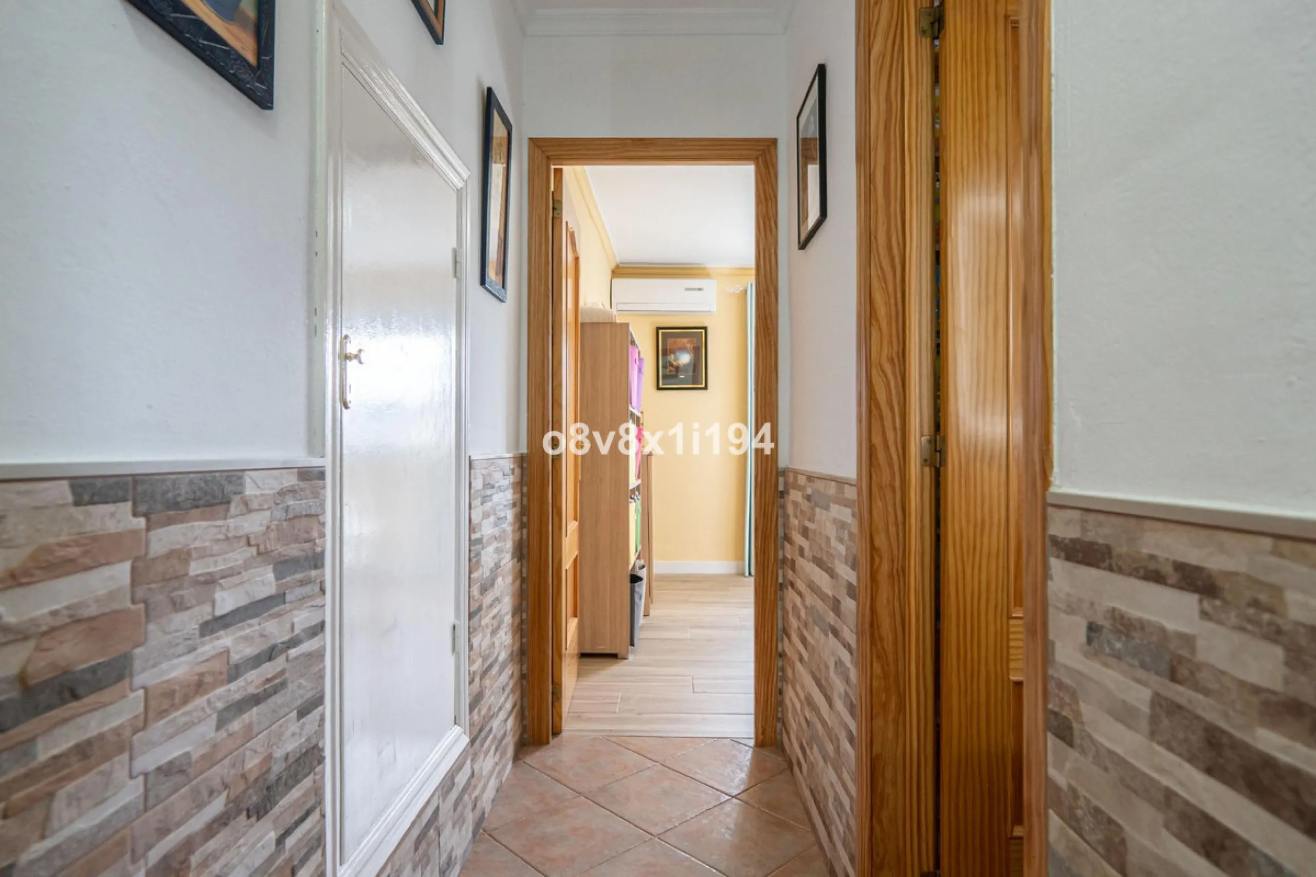 House - Detached Villa в продаже в Macharaviaya, Málaga. В доме 5 спален и 1 ванных комнат. Площадь дома 102 м²