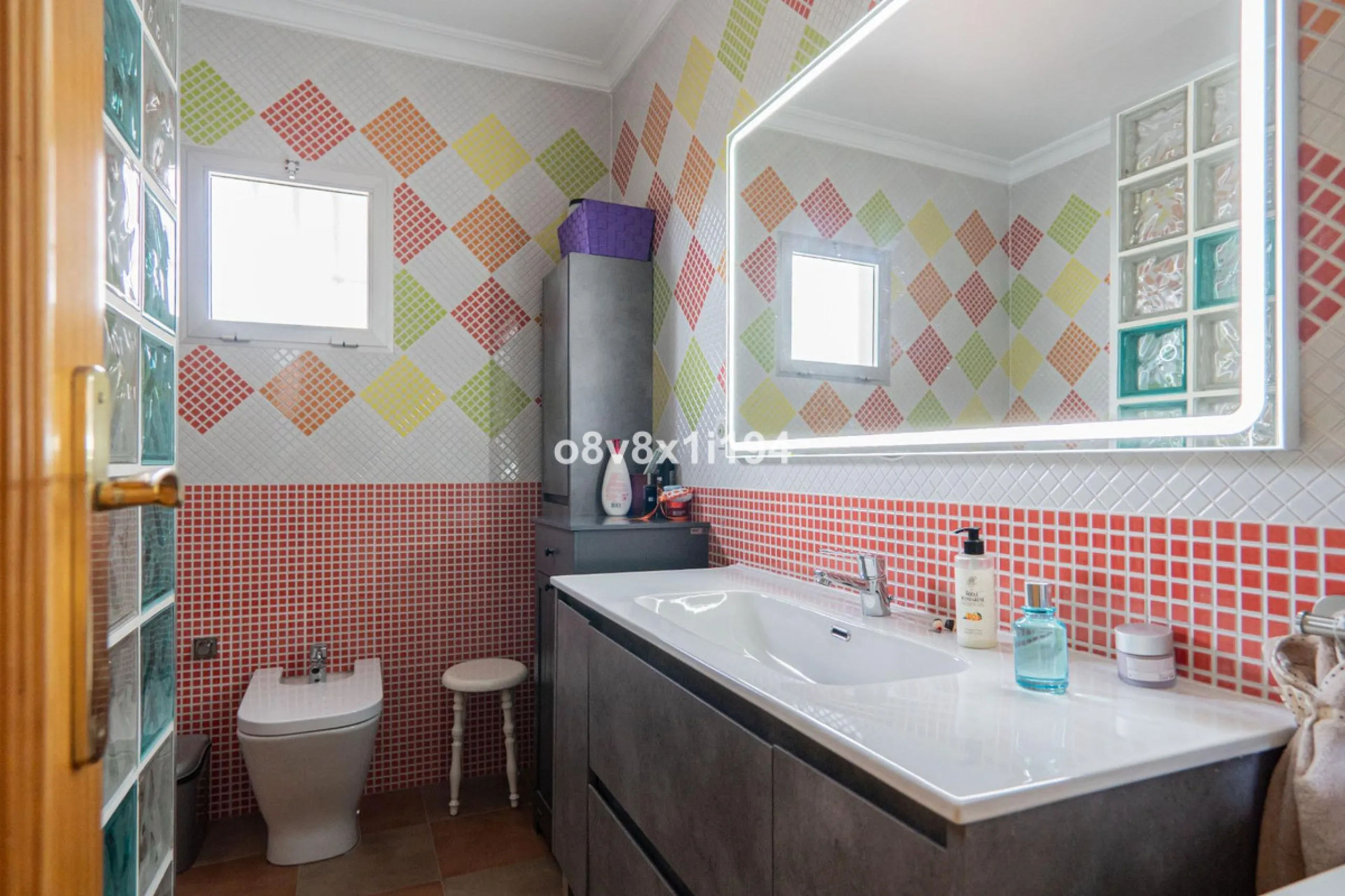 House - Detached Villa в продаже в Macharaviaya, Málaga. В доме 5 спален и 1 ванных комнат. Площадь дома 102 м²