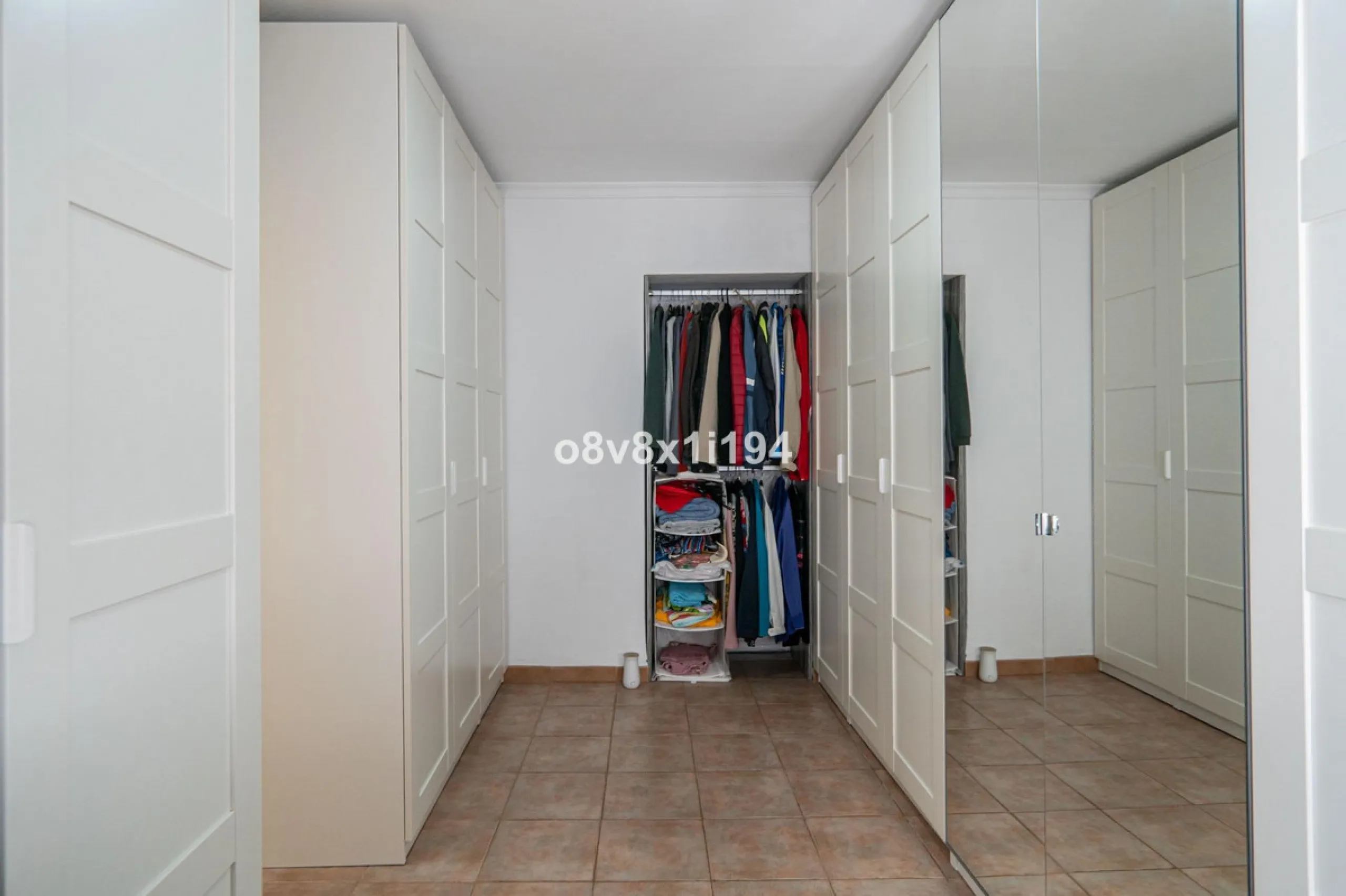 House - Detached Villa в продаже в Macharaviaya, Málaga. В доме 5 спален и 1 ванных комнат. Площадь дома 102 м²