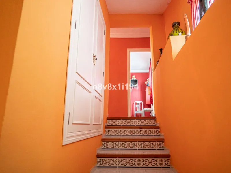 House - Detached Villa в продаже в Macharaviaya, Málaga. В доме 5 спален и 1 ванных комнат. Площадь дома 102 м²