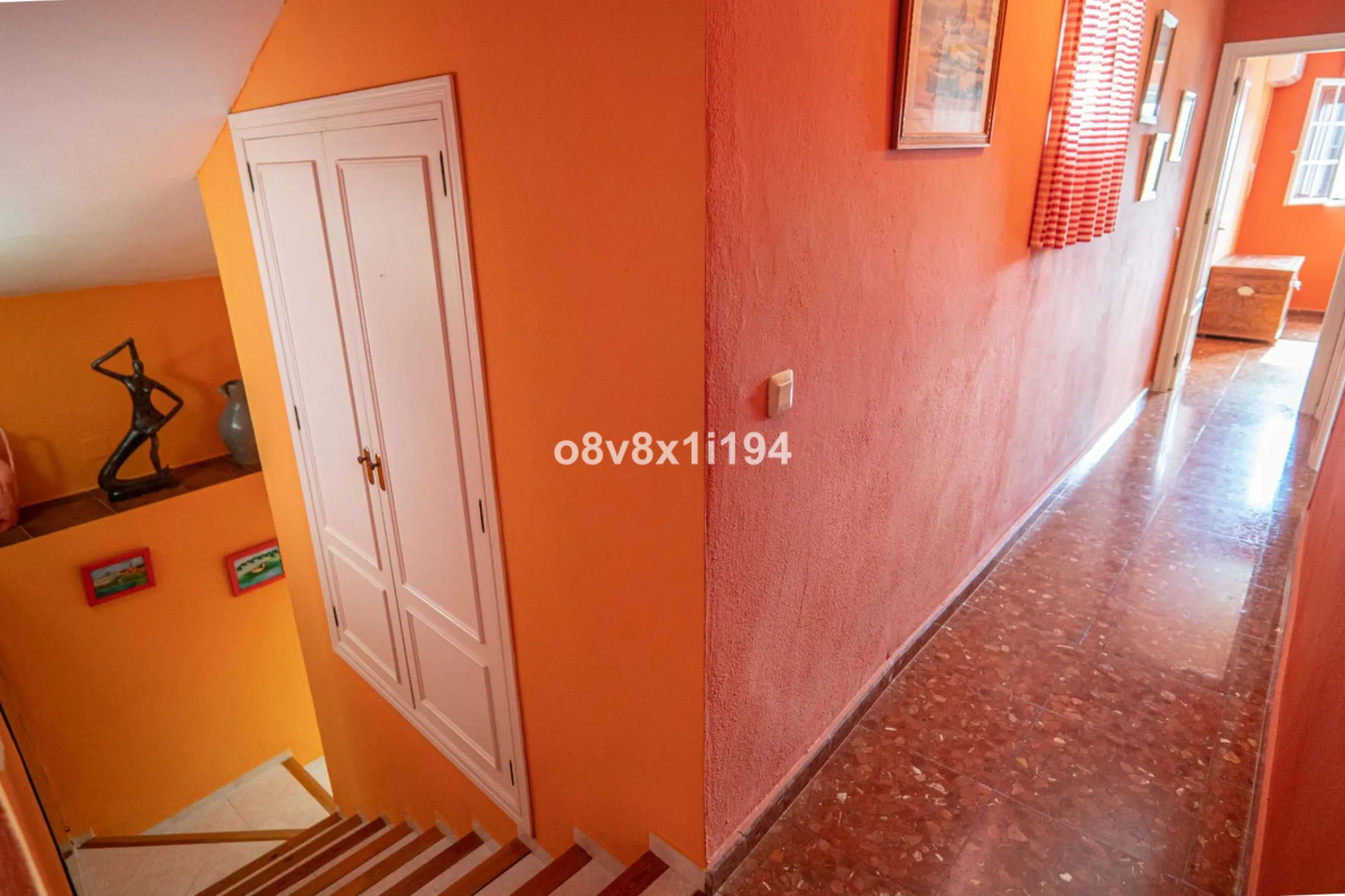 House - Detached Villa в продаже в Macharaviaya, Málaga. В доме 5 спален и 1 ванных комнат. Площадь дома 102 м²