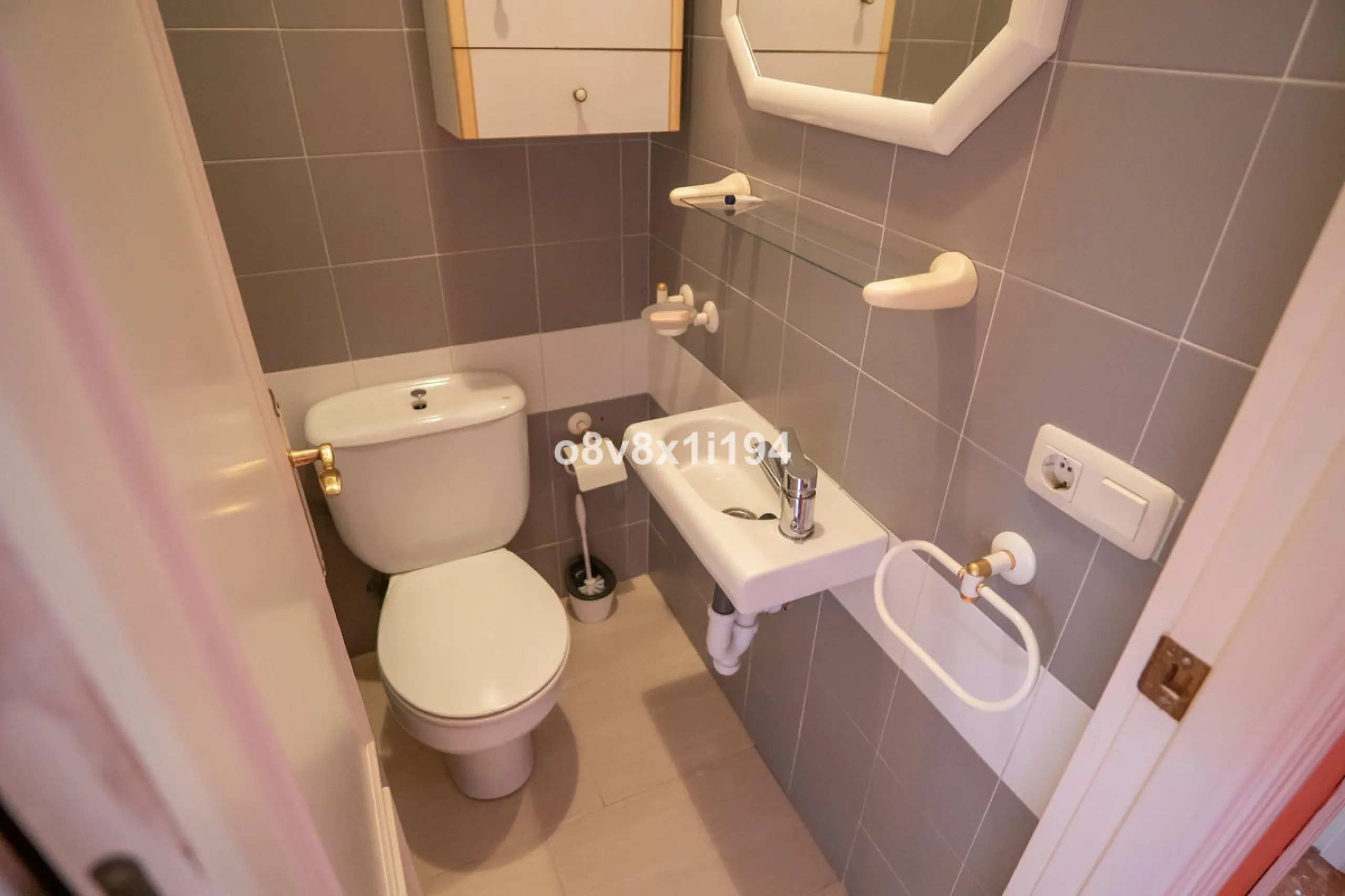 House - Detached Villa в продаже в Macharaviaya, Málaga. В доме 5 спален и 1 ванных комнат. Площадь дома 102 м²