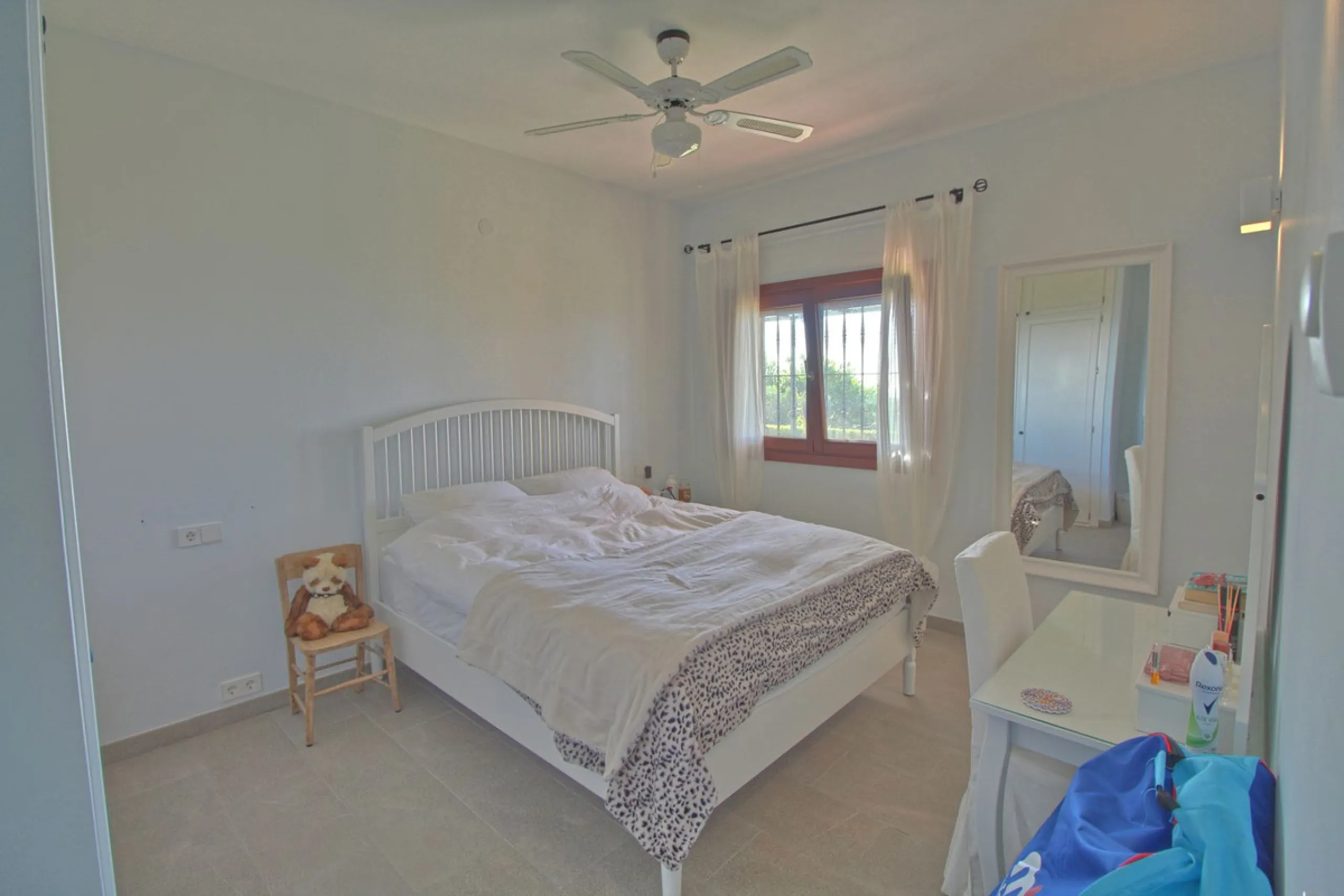 House - Finca - Cortijo в продаже в Estepona, Málaga. В доме 5 спален и 4 ванных комнат. Площадь дома 465 м². Площадь участка 61629 м²