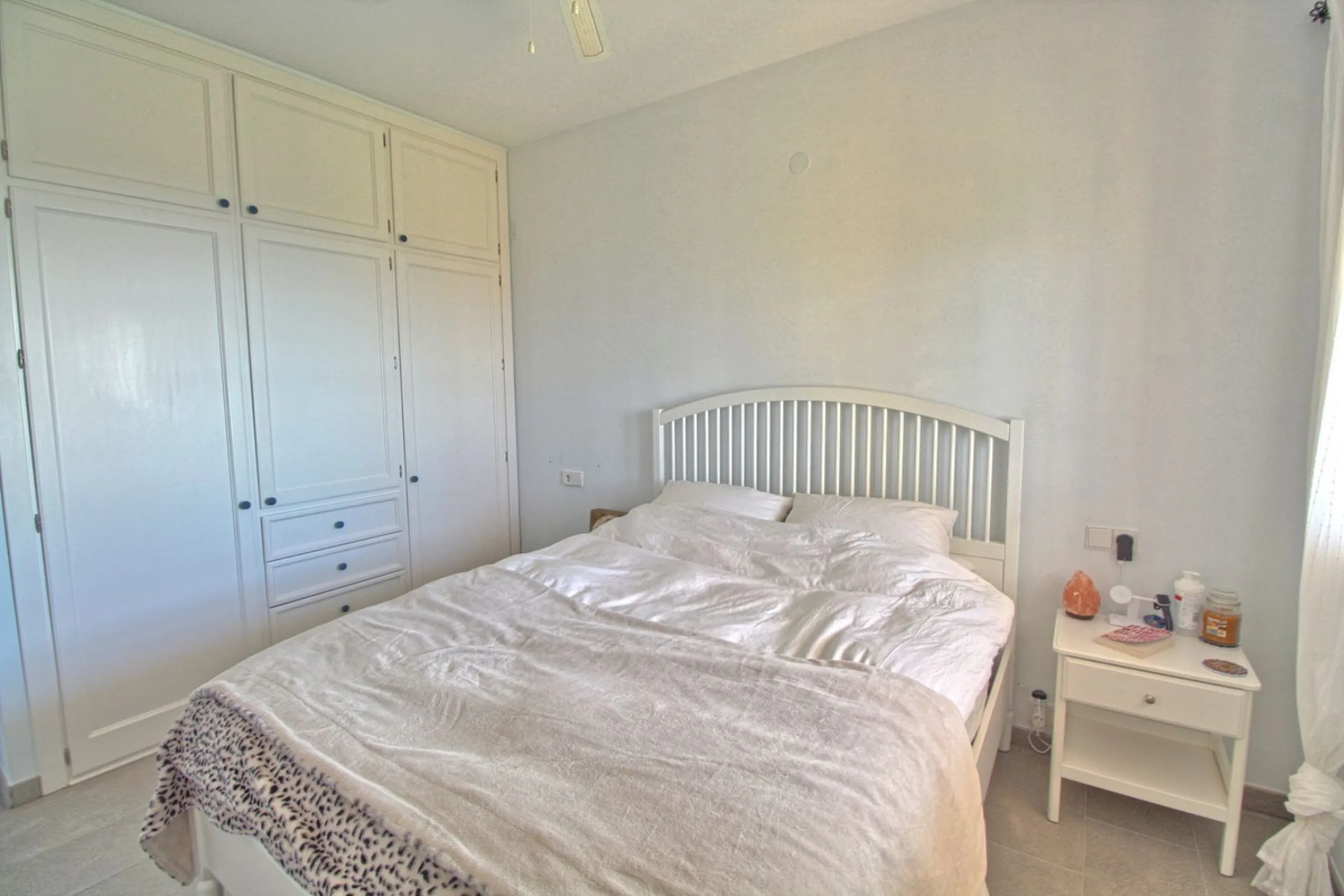 House - Finca - Cortijo в продаже в Estepona, Málaga. В доме 5 спален и 4 ванных комнат. Площадь дома 465 м². Площадь участка 61629 м²