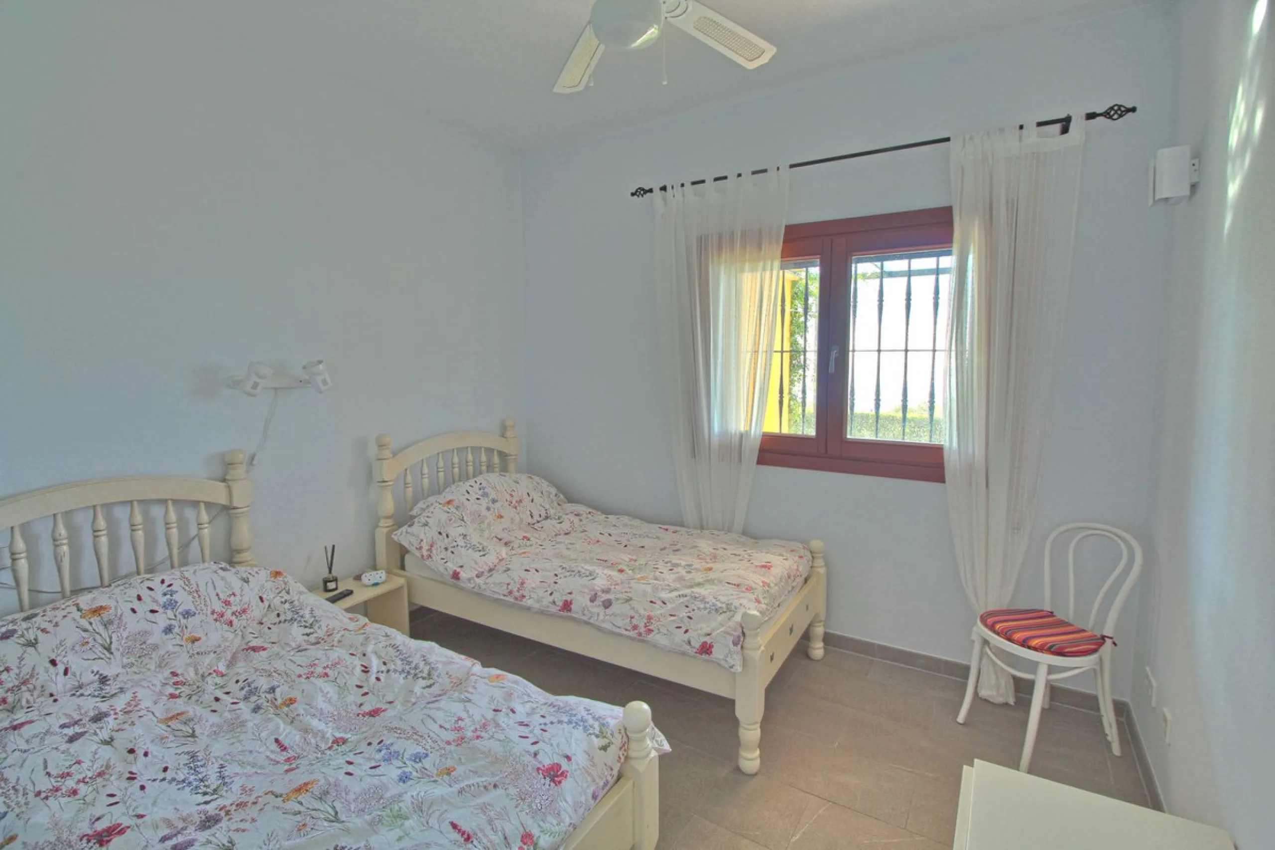 House - Finca - Cortijo в продаже в Estepona, Málaga. В доме 5 спален и 4 ванных комнат. Площадь дома 465 м². Площадь участка 61629 м²
