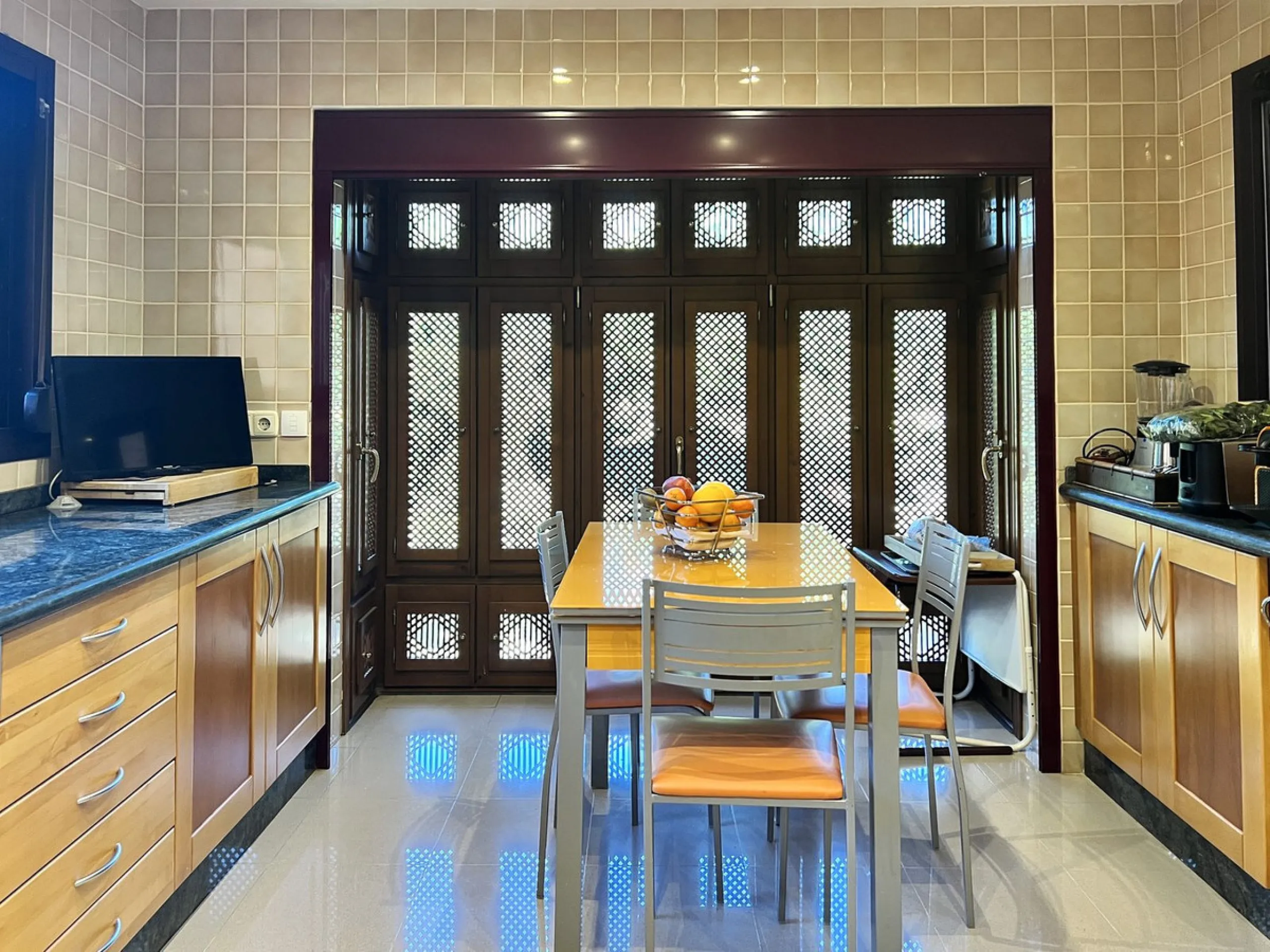 "A three bedroom duplex penthouse in La Alzambra Hill Club, a 24hr gated and secure development, set on lush tropical gardens with waterfalls, communal swimming pool and a gymnasium.