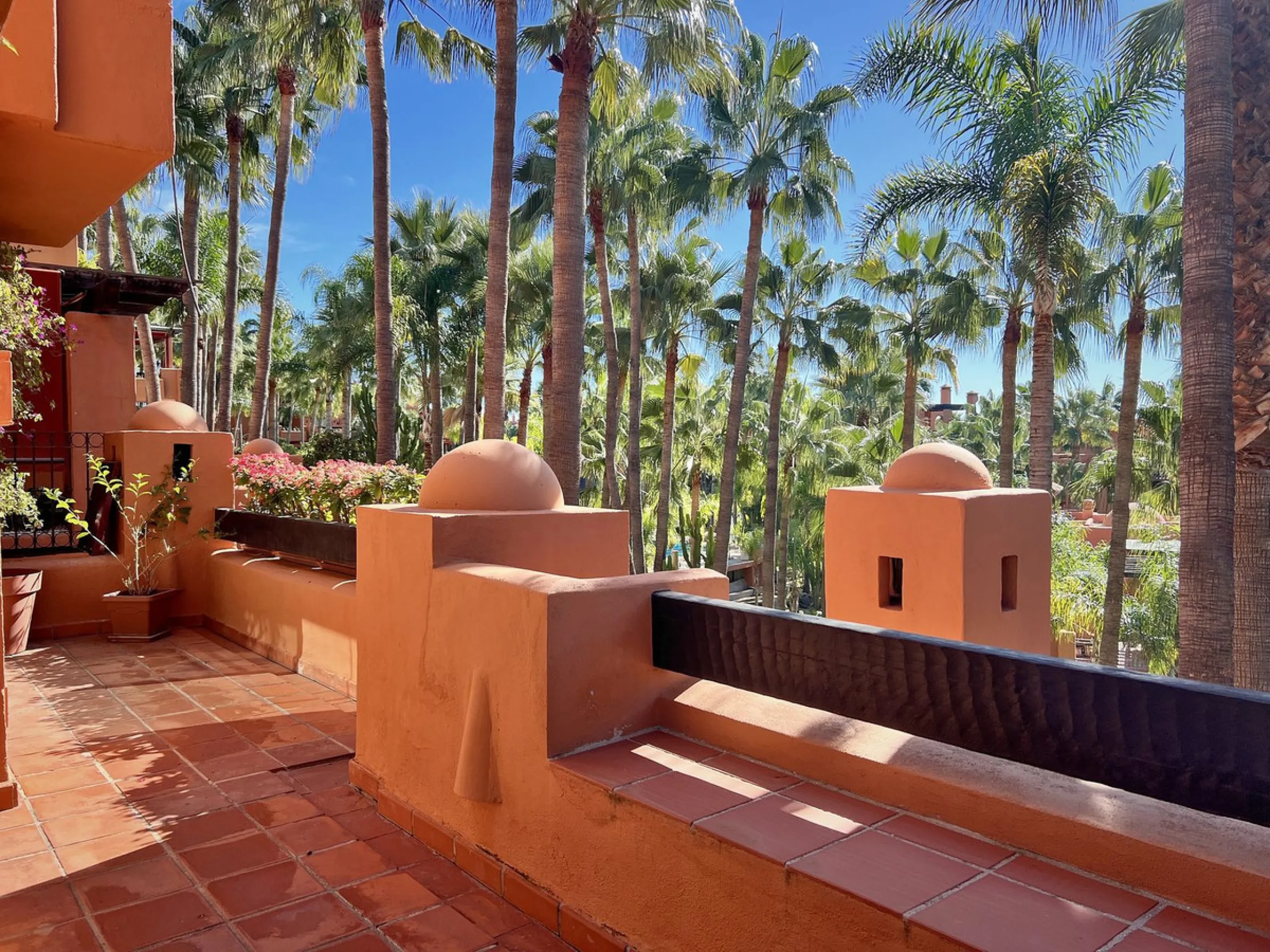 "A three bedroom duplex penthouse in La Alzambra Hill Club, a 24hr gated and secure development, set on lush tropical gardens with waterfalls, communal swimming pool and a gymnasium.