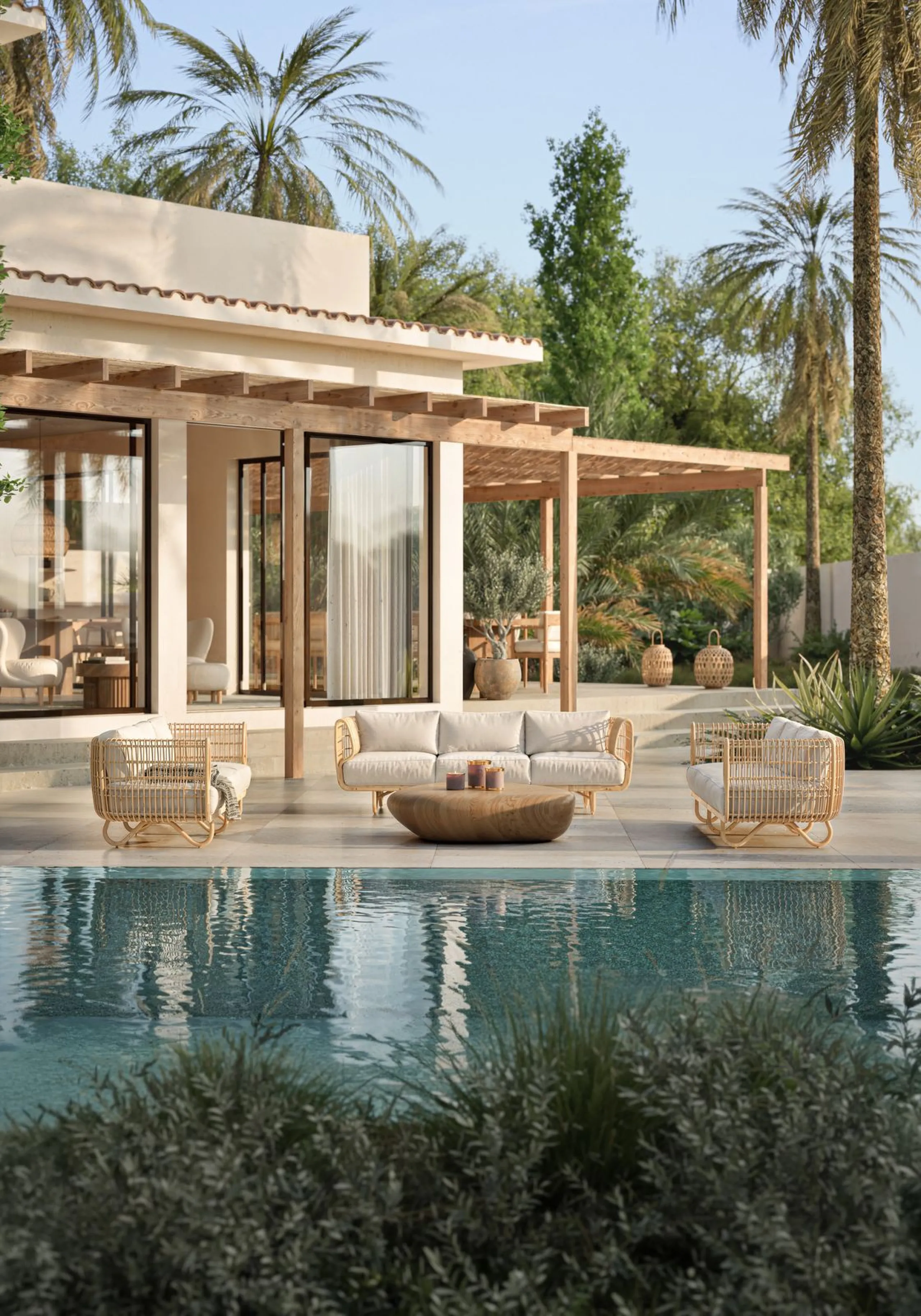 Imagine owning a detached villa in Marbella where elegance meets comfort. This home features 4 bedrooms, 4 bathrooms, an infinity-edge pool, a landscaped private garden, and 114 m² of terraces, perfect for soaking up the sun or entertaining friends and fa