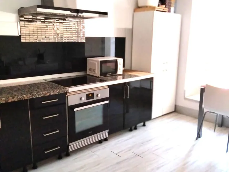 Townhouse, located in the luxury urbanisation LA ALZAMBRA VASSARY near Puerto Banus.