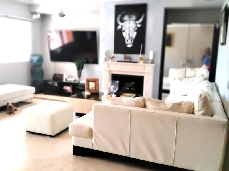 Townhouse, located in the luxury urbanisation LA ALZAMBRA VASSARY near Puerto Banus.