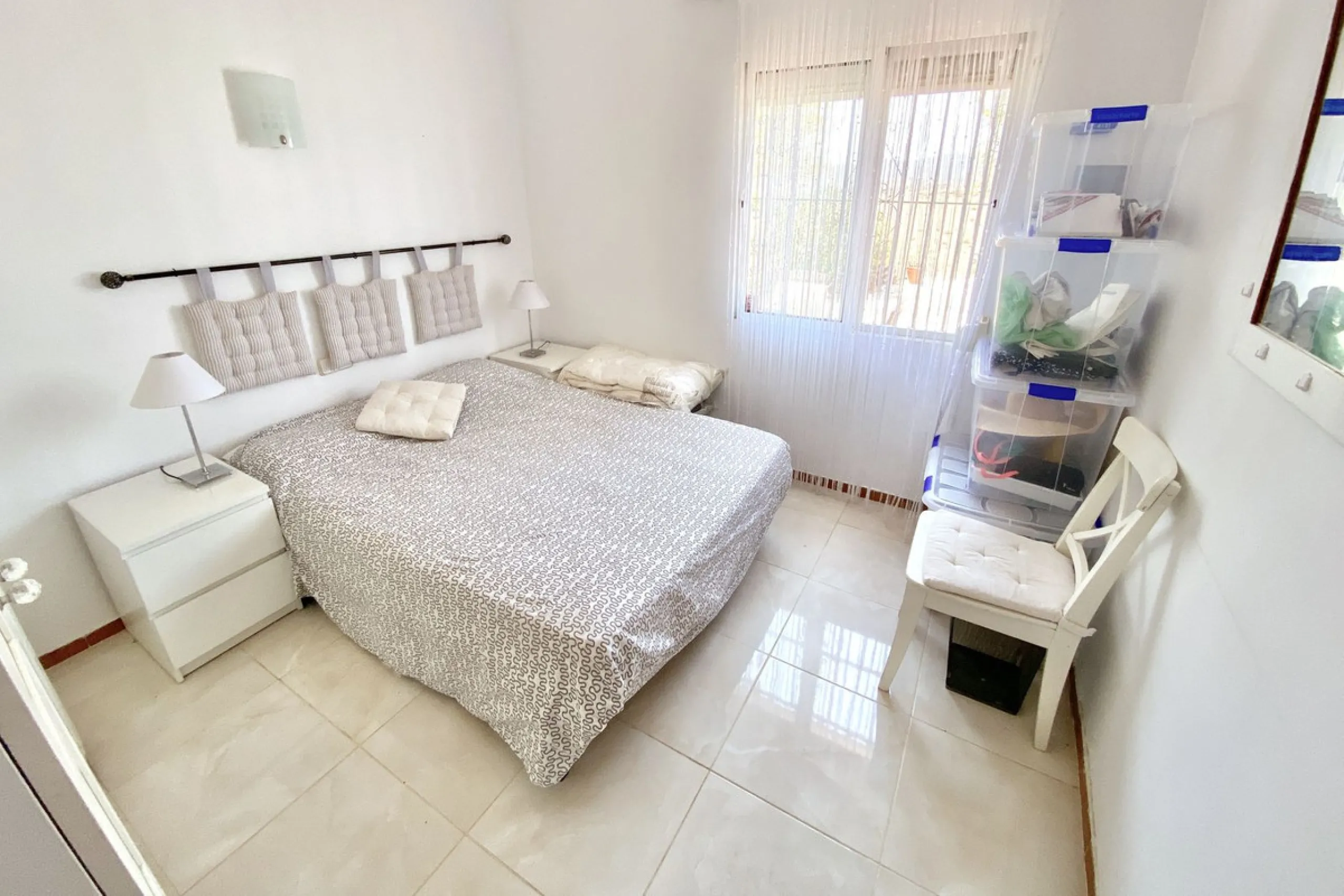 REDUCED - Beautiful 4 bed hillside villa with large swimming pool on elevated 3000 m2 plot just 7 mins above popular "La Cala de Mijas" blue flag beaches. Offering privacy & stunning panoramic sea, mountain & country views.