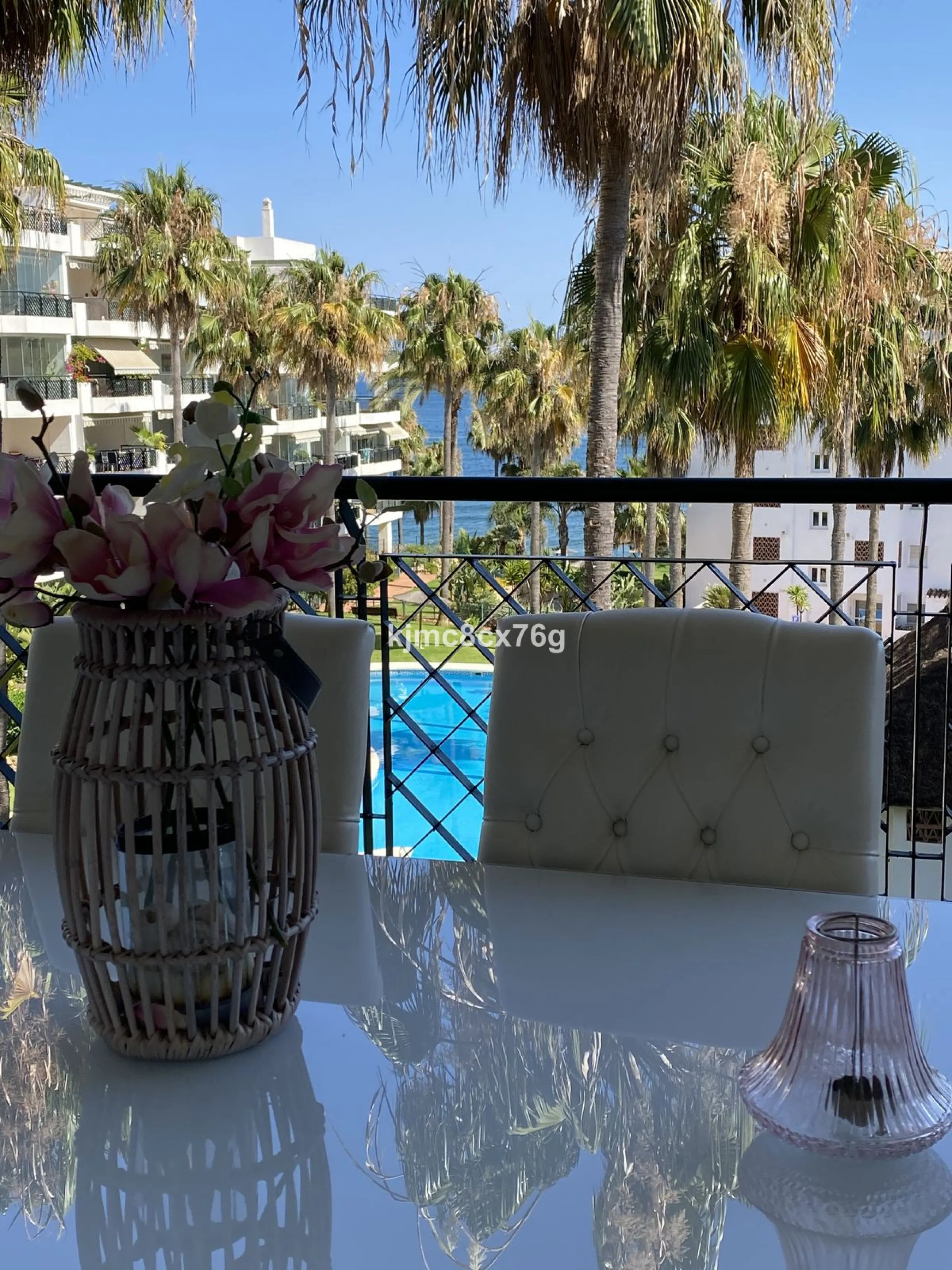 Apartment - Middle Floor Apartment в продаже в Mijas, Málaga. В доме 3 спален и 2 ванных комнат. Площадь дома 155 м²