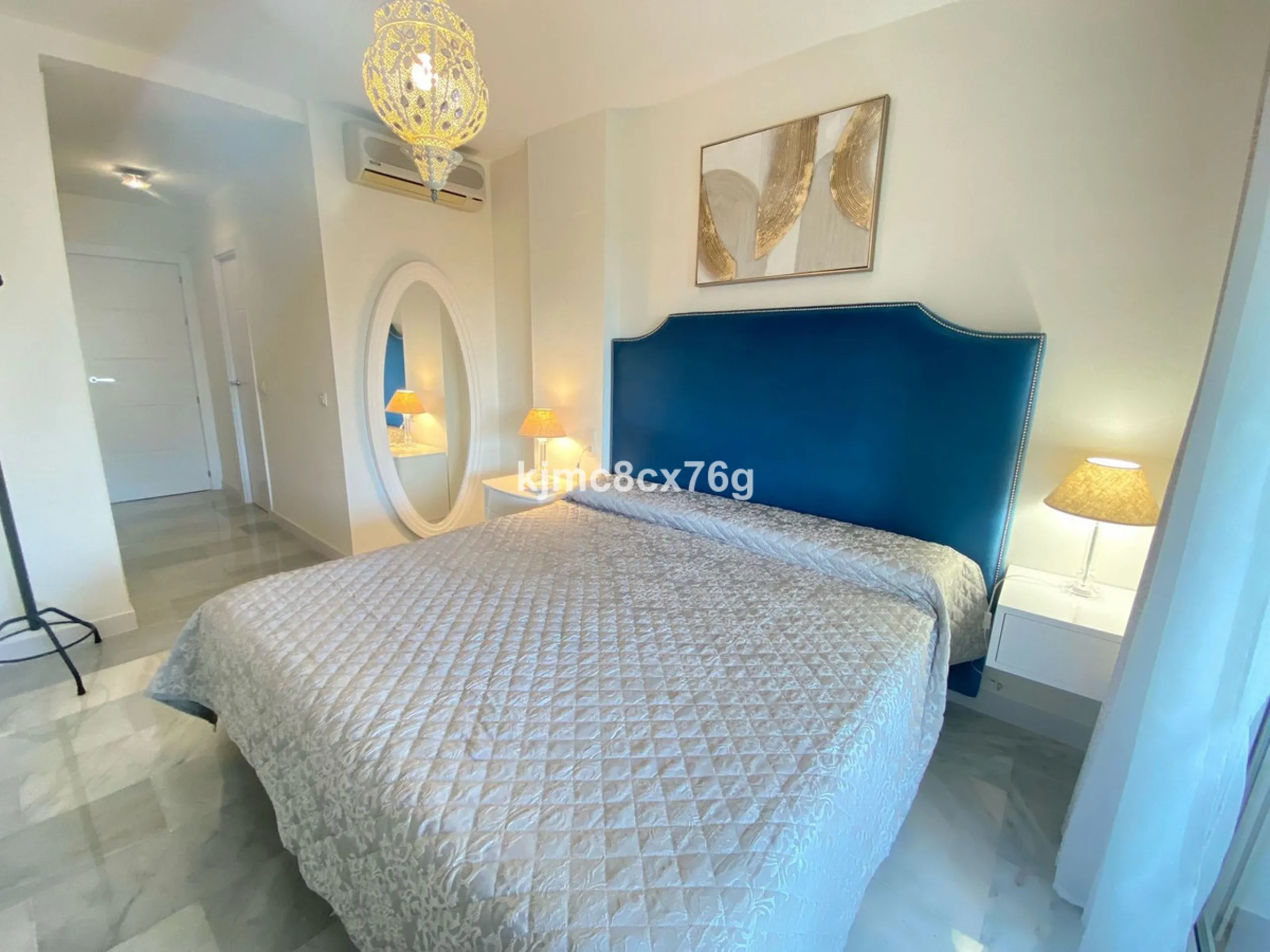 Apartment - Middle Floor Apartment в продаже в Mijas, Málaga. В доме 3 спален и 2 ванных комнат. Площадь дома 155 м²