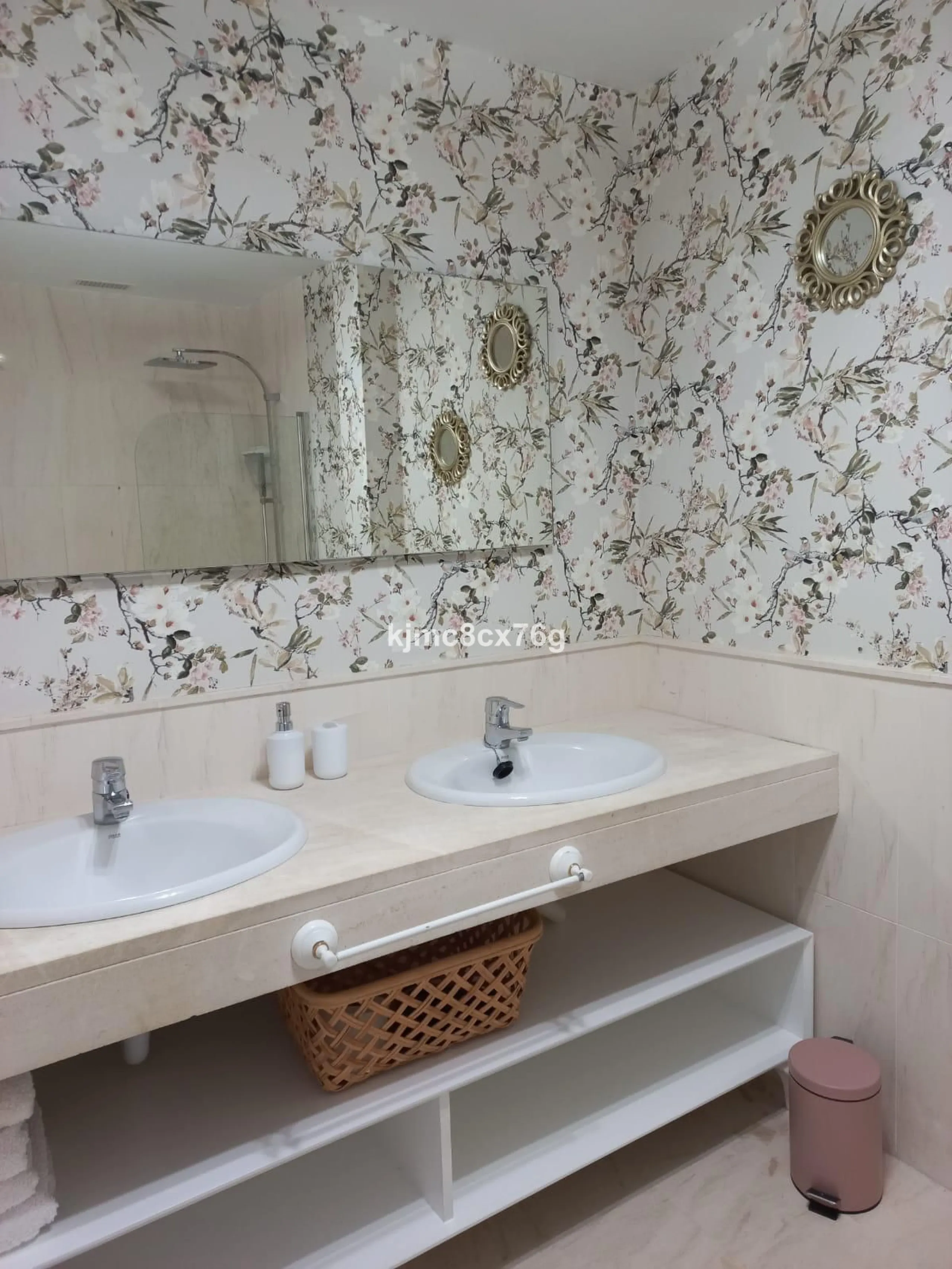 Apartment - Middle Floor Apartment в продаже в Mijas, Málaga. В доме 3 спален и 2 ванных комнат. Площадь дома 155 м²