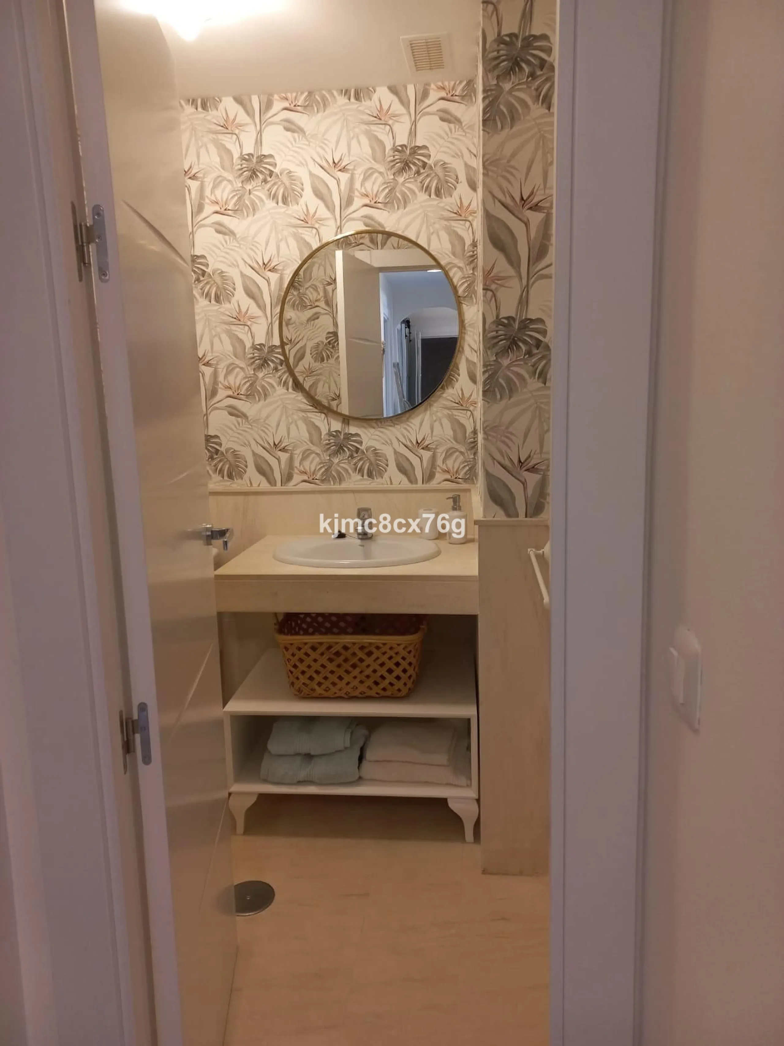 Apartment - Middle Floor Apartment в продаже в Mijas, Málaga. В доме 3 спален и 2 ванных комнат. Площадь дома 155 м²