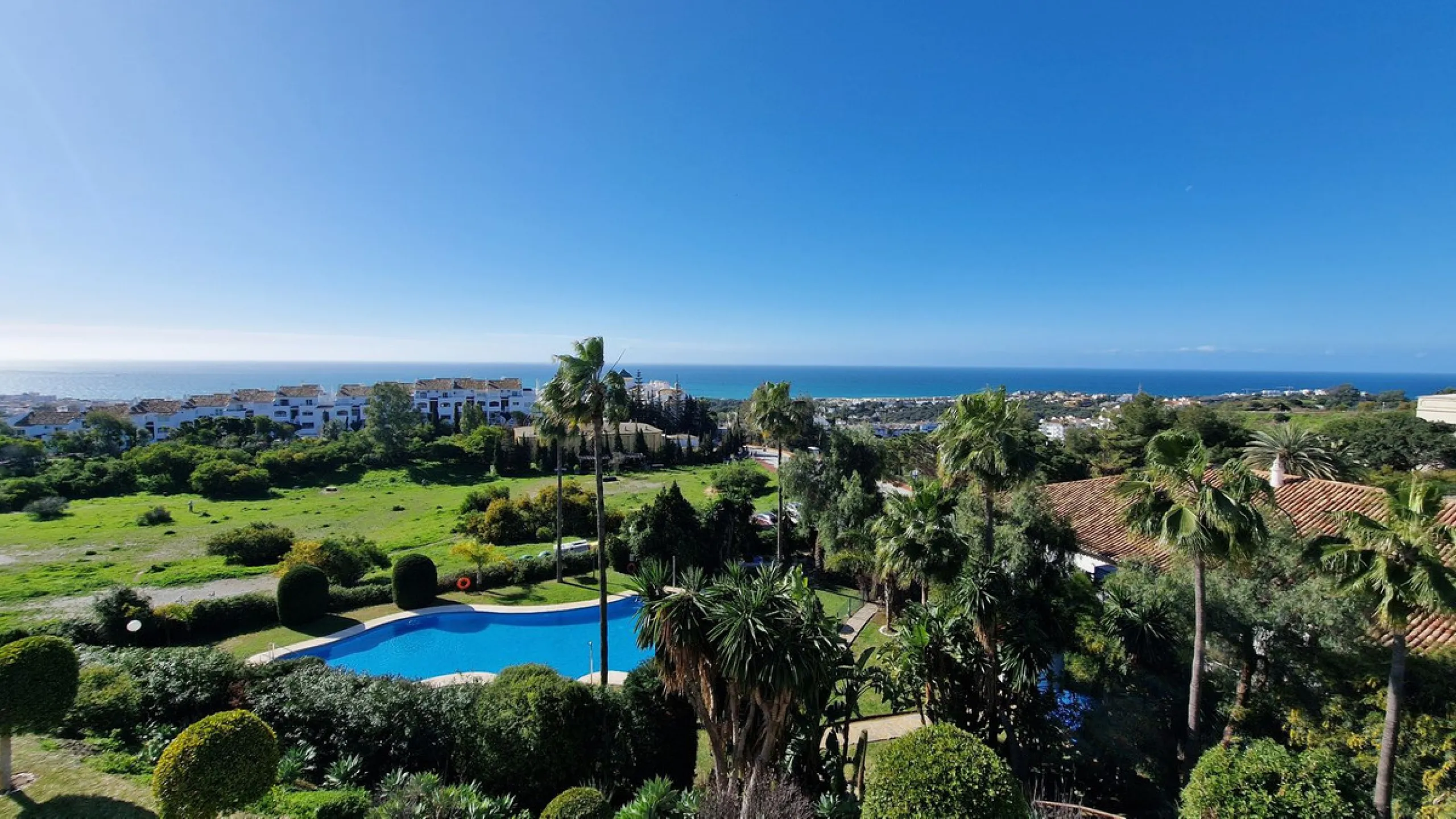 Apartment - Penthouse в продаже в Mijas, Málaga. В доме 2 спален и 2 ванных комнат. Площадь дома 88 м²