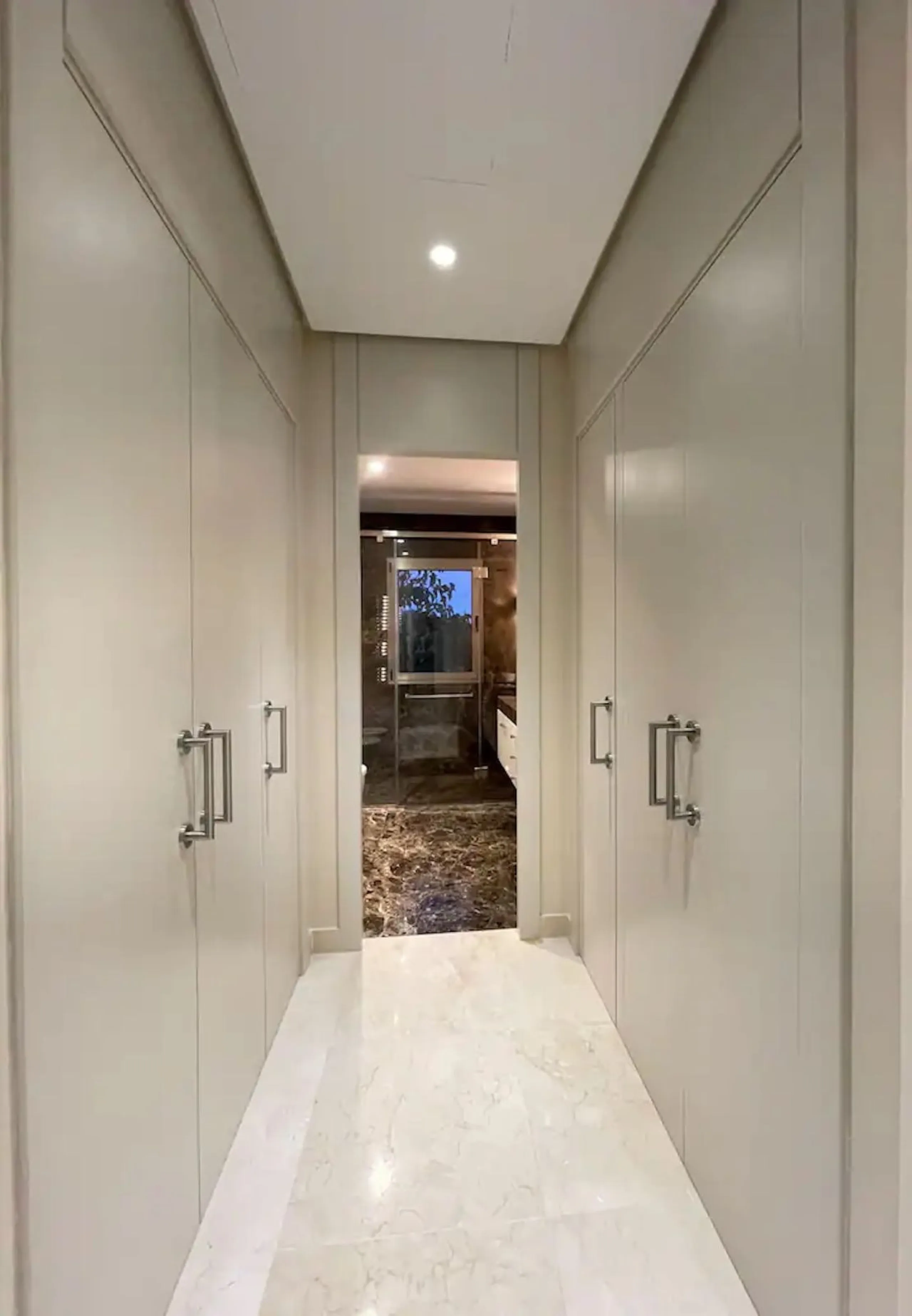 This magnificent villa is an open plan one, and the ground floor flows into the terrace and the garden with lovely sea views and a vast infinity pool, leading to a chill-out area with a fireplace. The villa has ensuite bedrooms on each floor, which gives 