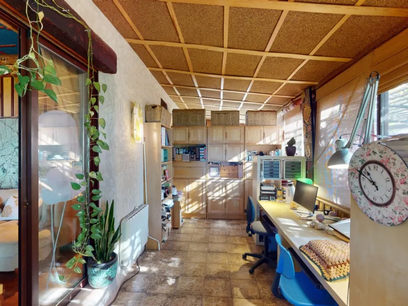 Between the Sierra de Almijara and the Mediterranean Sea lies this spectacular ecological finca of 4 hectares, bordering the natural park Maro-Cerro Gorde, which provides a haven of tranquillity and enormous privacy. The property has a plot of 35.955 squa