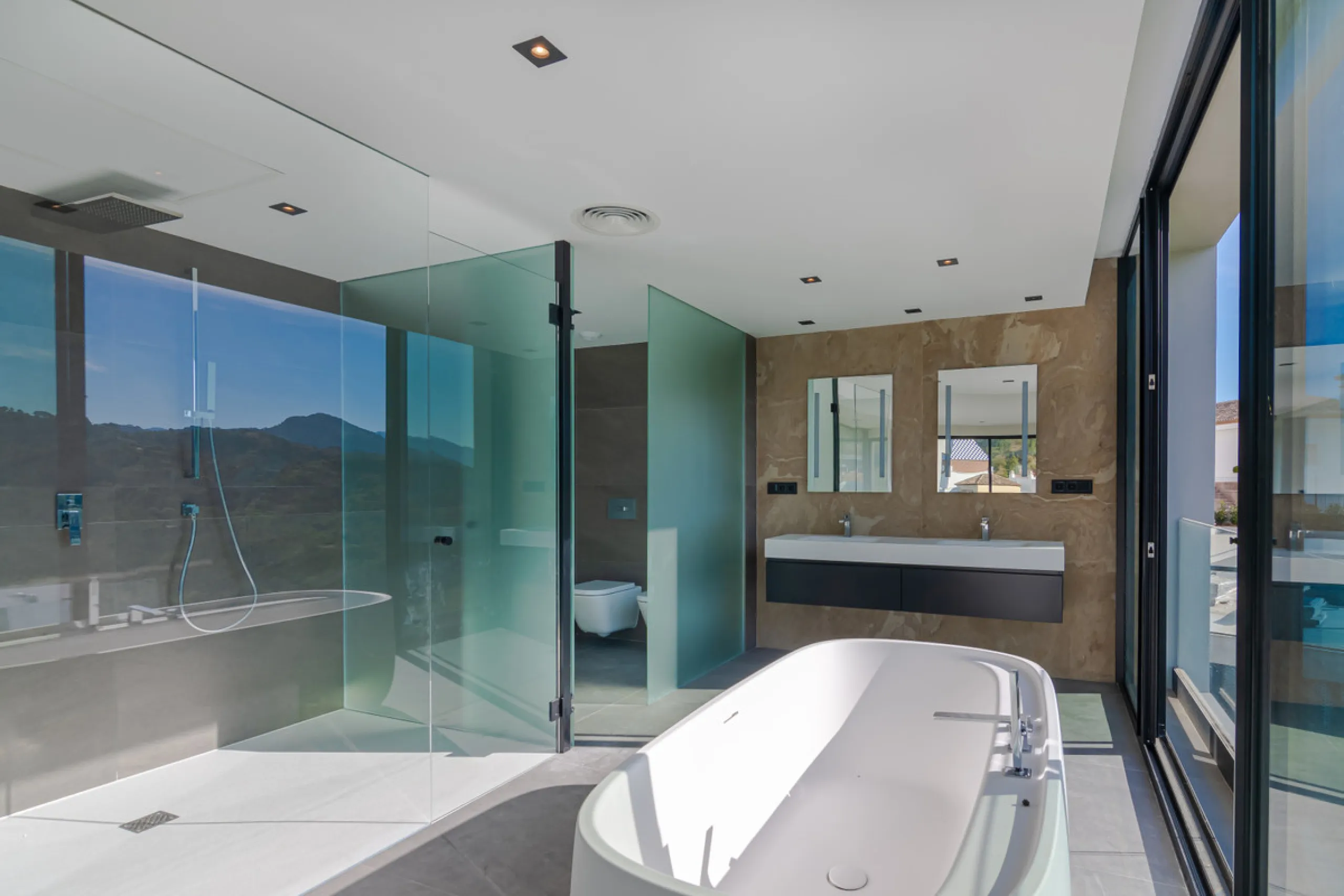 Stunning Modern Villa with 7 Bedrooms and Panoramic Sea and Mountain Views in Los Arqueros, Benahavís