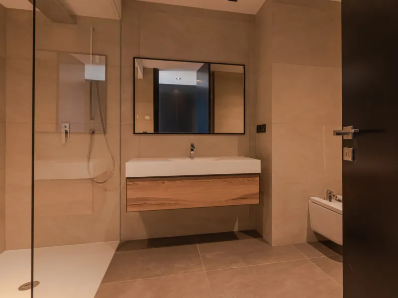 Stunning Modern Villa with 7 Bedrooms and Panoramic Sea and Mountain Views in Los Arqueros, Benahavís