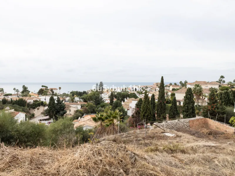 Plot - Residential Plot в продаже в Mijas, Málaga. Площадь дома 530 м². Площадь участка 1132 м²
