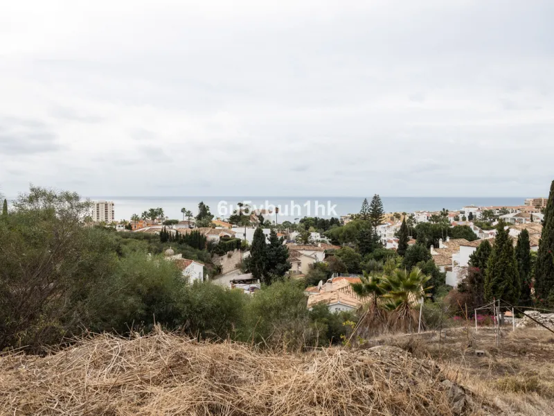 Plot - Residential Plot в продаже в Mijas, Málaga. Площадь дома 530 м². Площадь участка 1132 м²