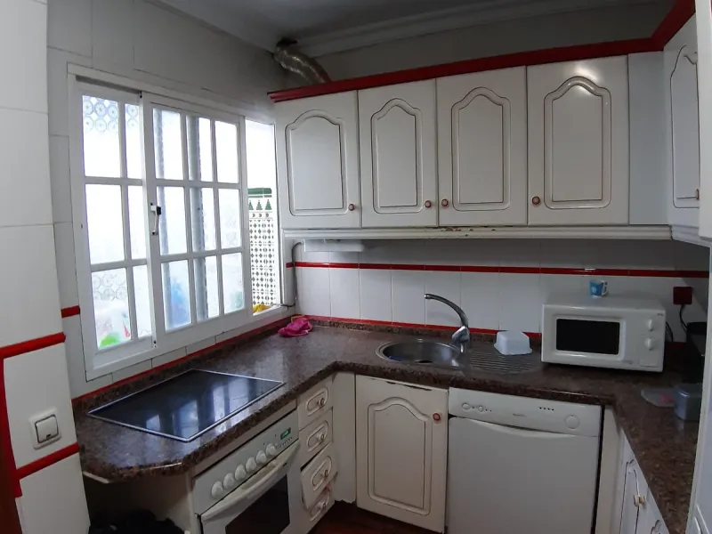 Very spacious house in Las Lagunas in perfect condition, ready to move into.