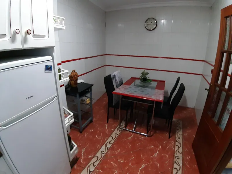 Very spacious house in Las Lagunas in perfect condition, ready to move into.