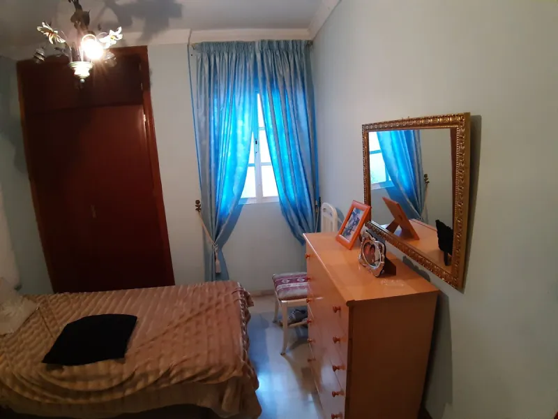 Very spacious house in Las Lagunas in perfect condition, ready to move into.