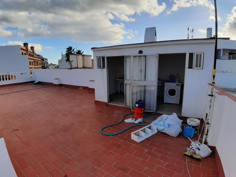 Very spacious house in Las Lagunas in perfect condition, ready to move into.