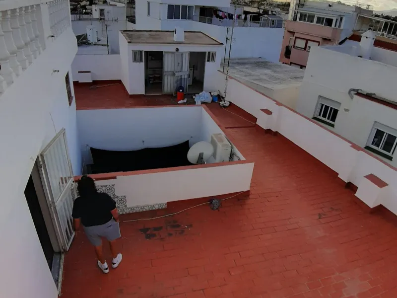 Very spacious house in Las Lagunas in perfect condition, ready to move into.
