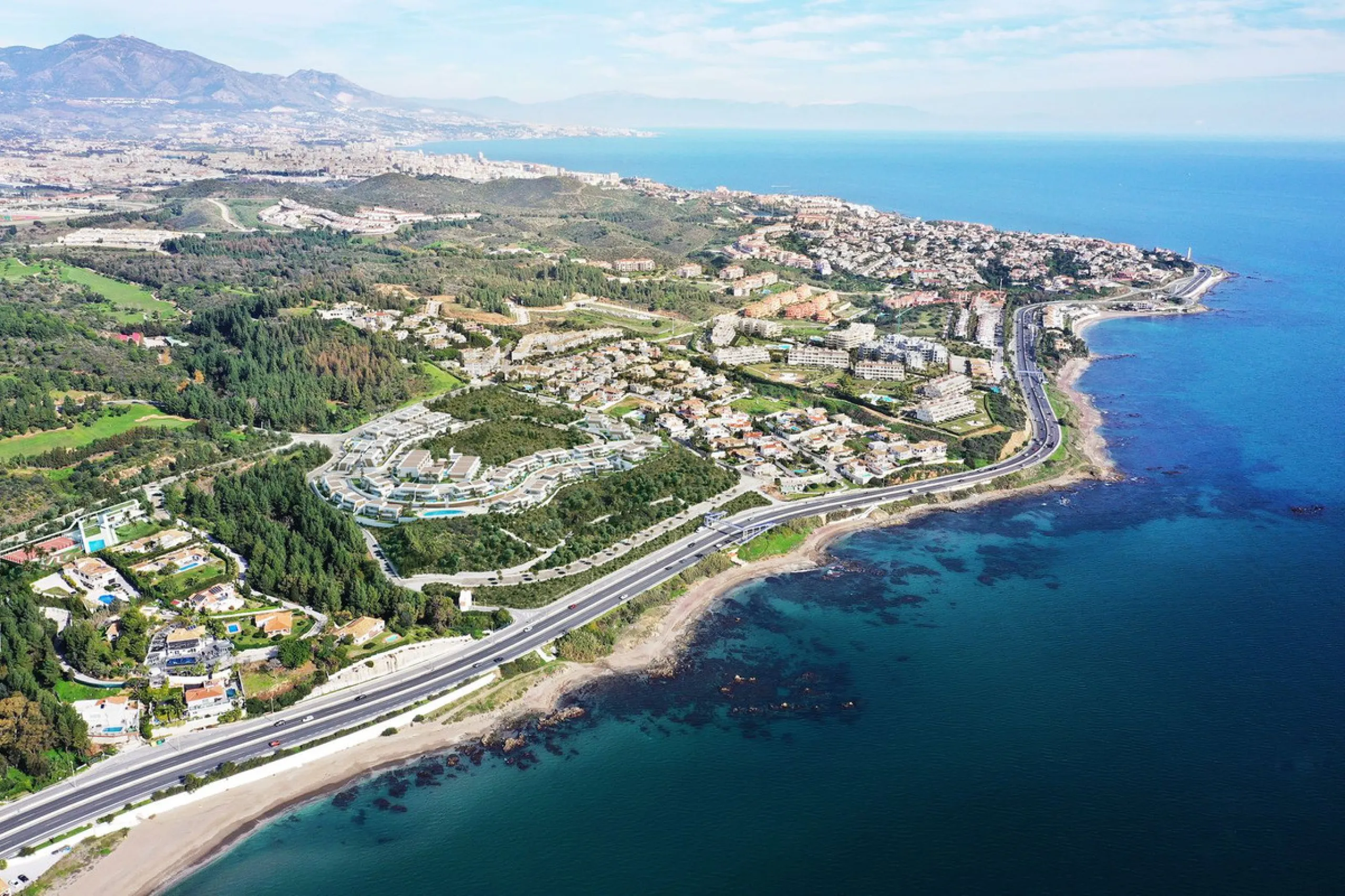 Innovative project located in Mijas de Costa in Malaga, famous for its golf courses. EDEN is an excellent development that combines the vision of a modern residential area and nature in one. The architecture is perfectly integrated into the landscape than
