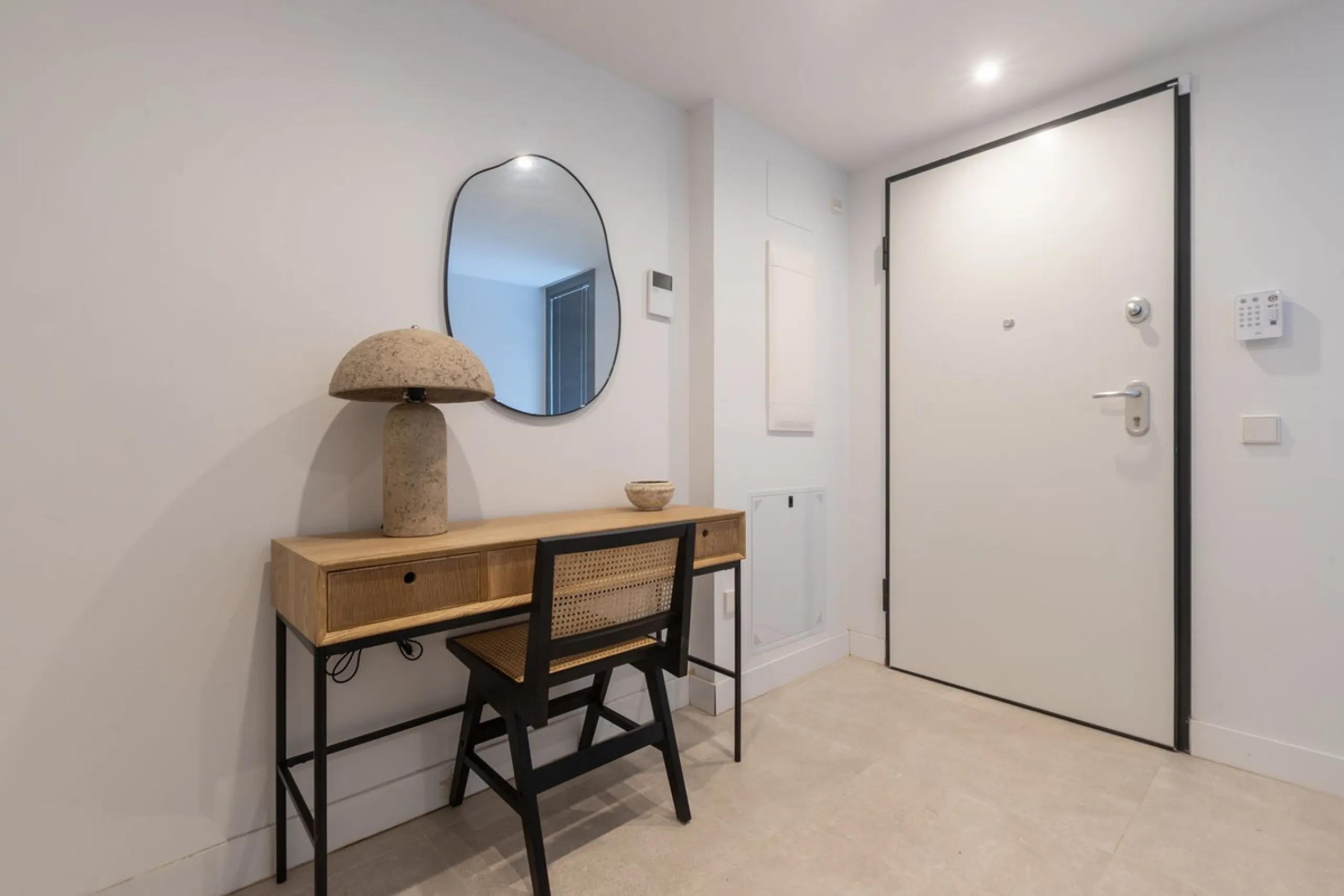 Innovative project located in Mijas de Costa in Malaga, famous for its golf courses. EDEN is an excellent development that combines the vision of a modern residential area and nature in one. The architecture is perfectly integrated into the landscape than