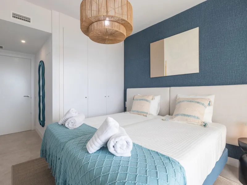 Innovative project located in Mijas de Costa in Malaga, famous for its golf courses. EDEN is an excellent development that combines the vision of a modern residential area and nature in one. The architecture is perfectly integrated into the landscape than