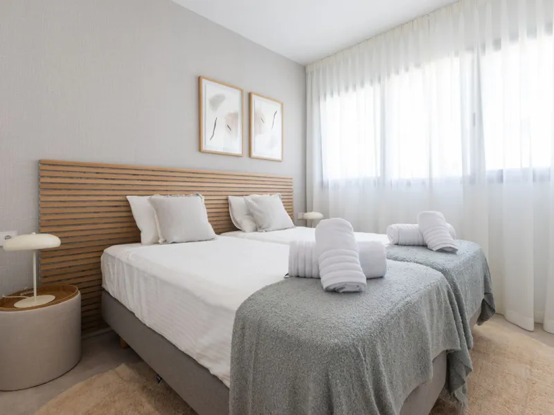 Innovative project located in Mijas de Costa in Malaga, famous for its golf courses. EDEN is an excellent development that combines the vision of a modern residential area and nature in one. The architecture is perfectly integrated into the landscape than