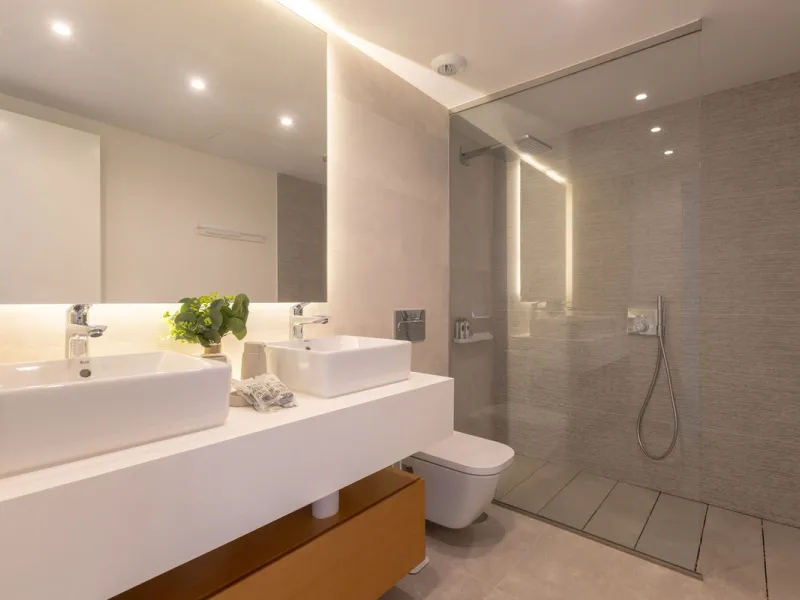 Innovative project located in Mijas de Costa in Malaga, famous for its golf courses. EDEN is an excellent development that combines the vision of a modern residential area and nature in one. The architecture is perfectly integrated into the landscape than