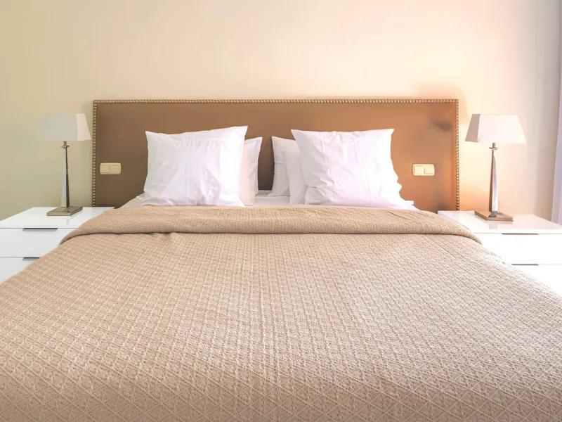 If you are looking for a home within easy reach of Marbella then take a look at this.