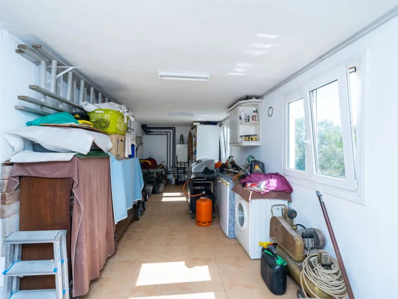 House - Detached Villa в продаже в Mijas, Málaga. В доме 3 спален и 3 ванных комнат. Площадь дома 200 м². Площадь участка 930 м²