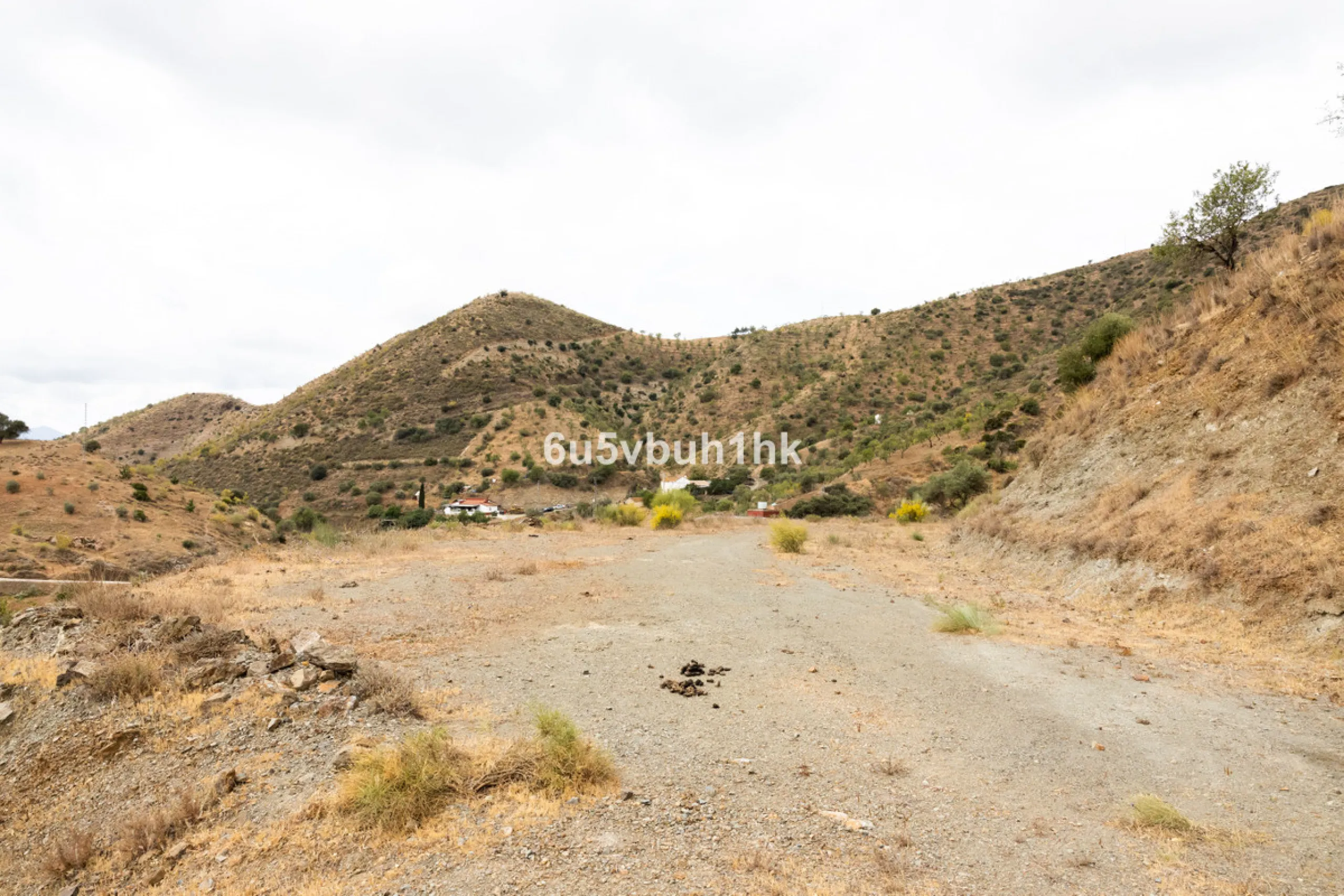Plot - Land в продаже в Estacion de Cartama, Málaga. Площадь участка 90498 м²