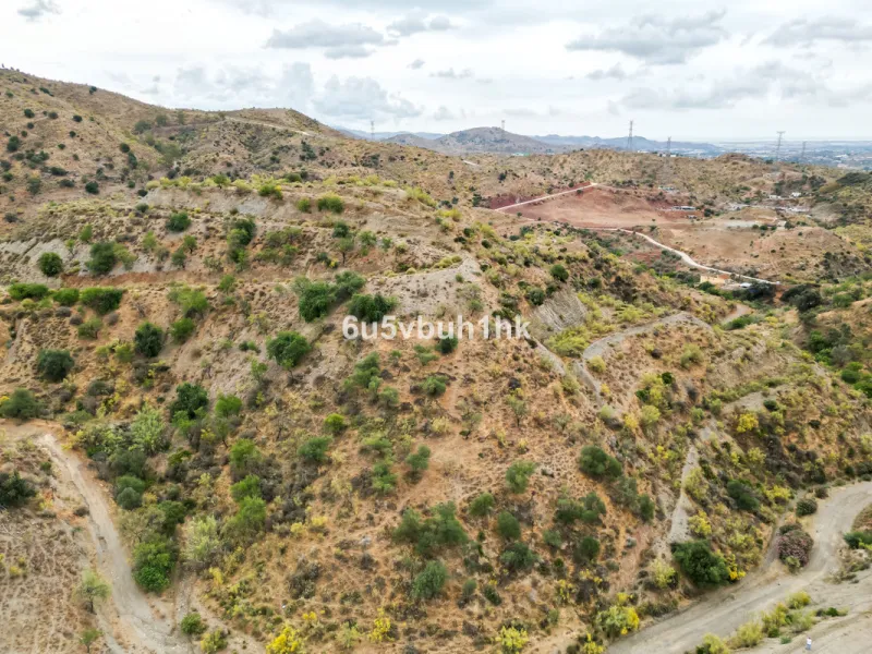Plot - Land в продаже в Estacion de Cartama, Málaga. Площадь участка 90498 м²