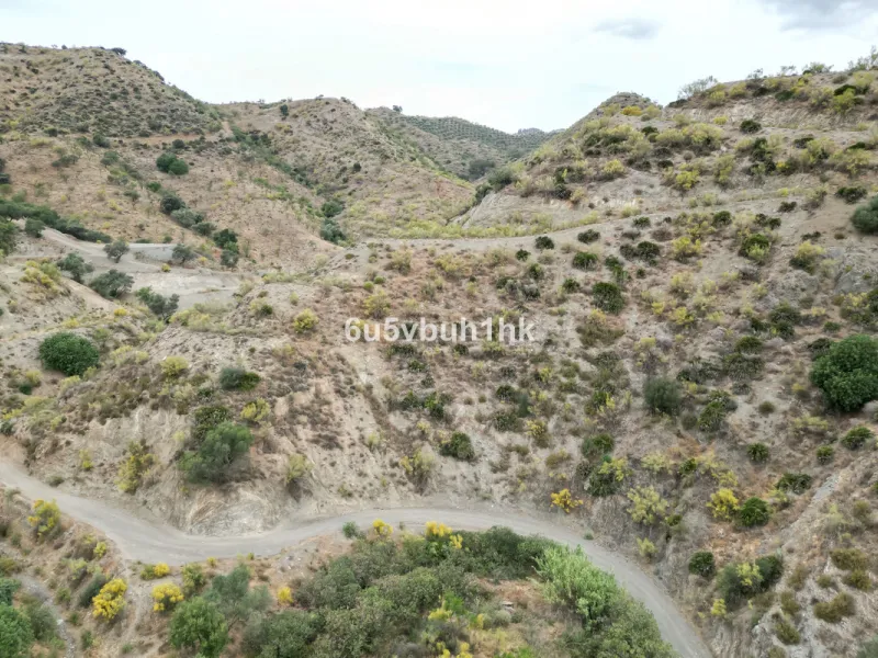 Plot - Land в продаже в Estacion de Cartama, Málaga. Площадь участка 90498 м²