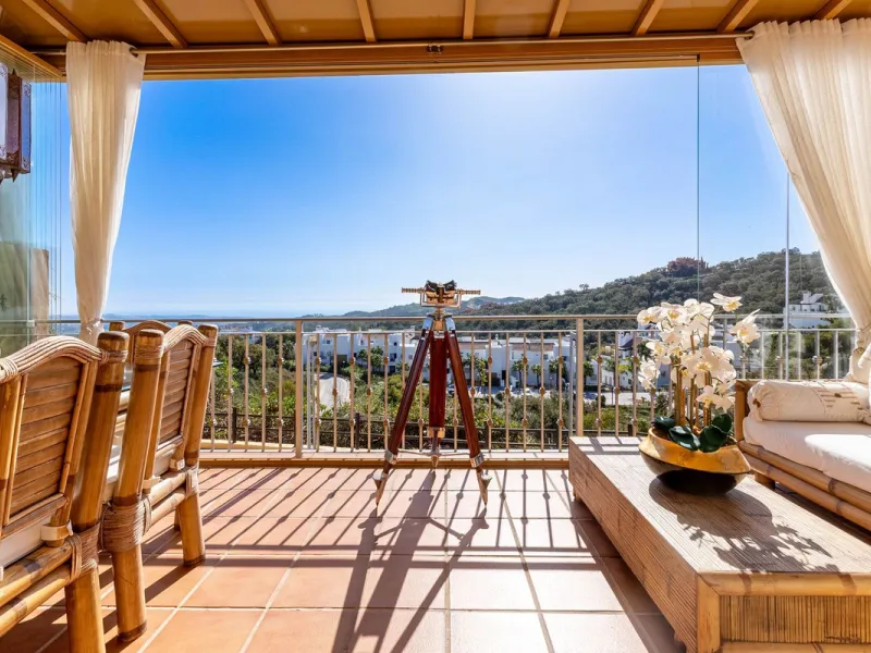 Duplex, La Mairena, Costa del Sol.