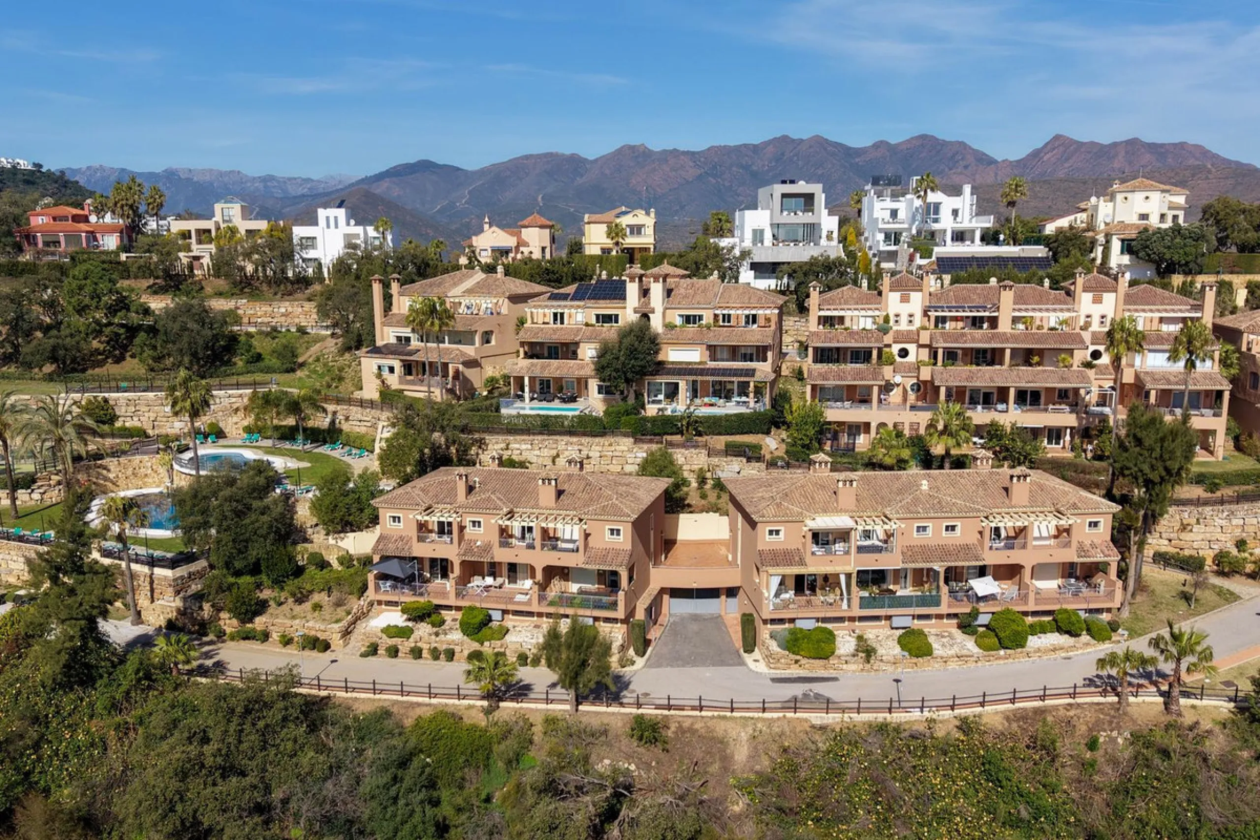 Duplex, La Mairena, Costa del Sol.