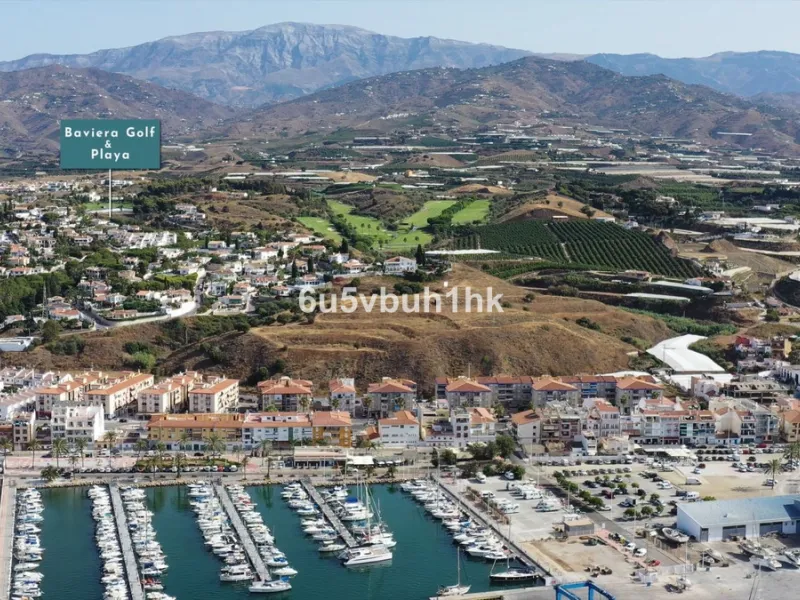 Urban land in Baviera Golf Playa