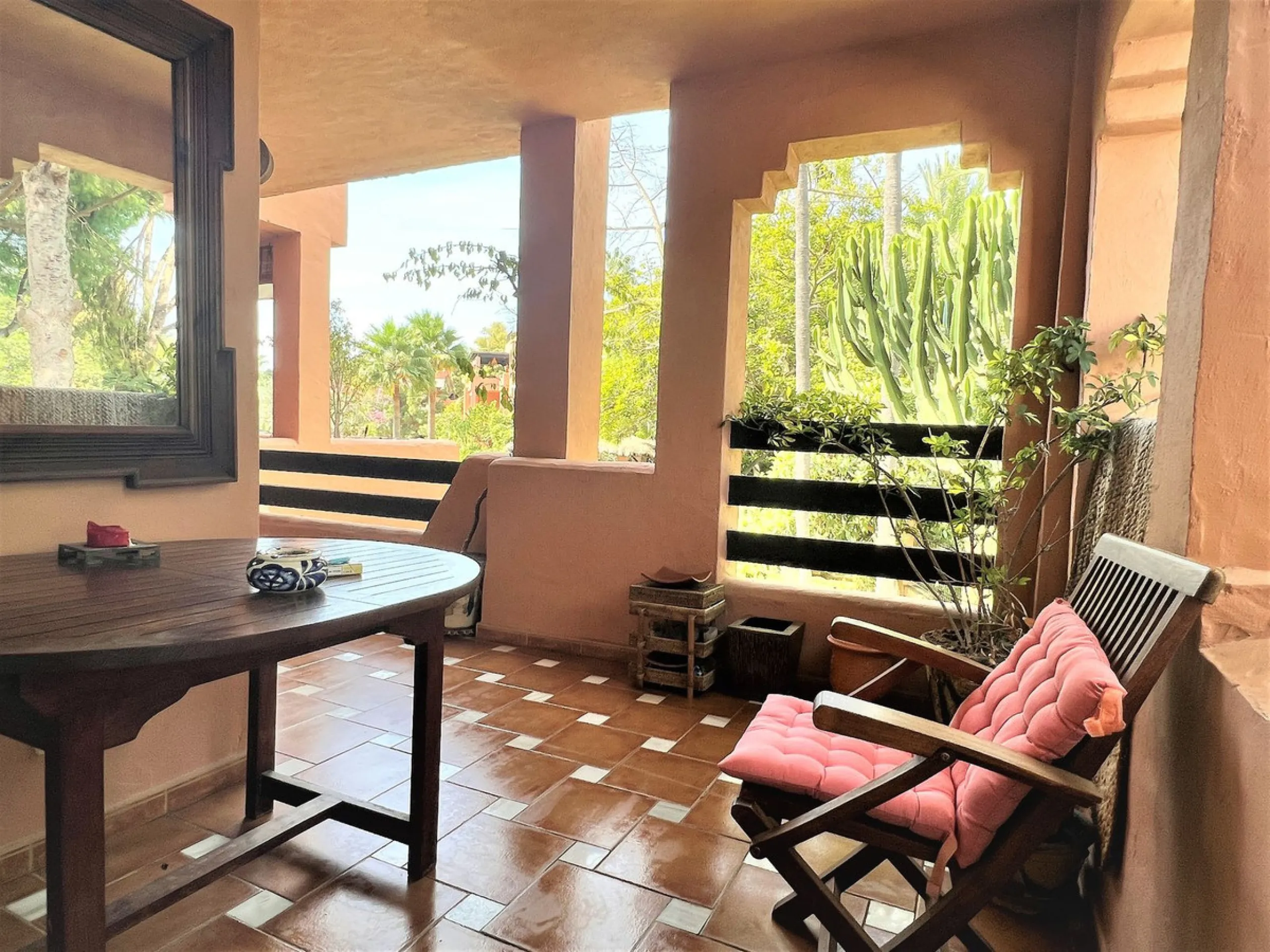 Апартамент средний этаж, Guadalmina Baja, Costa del Sol