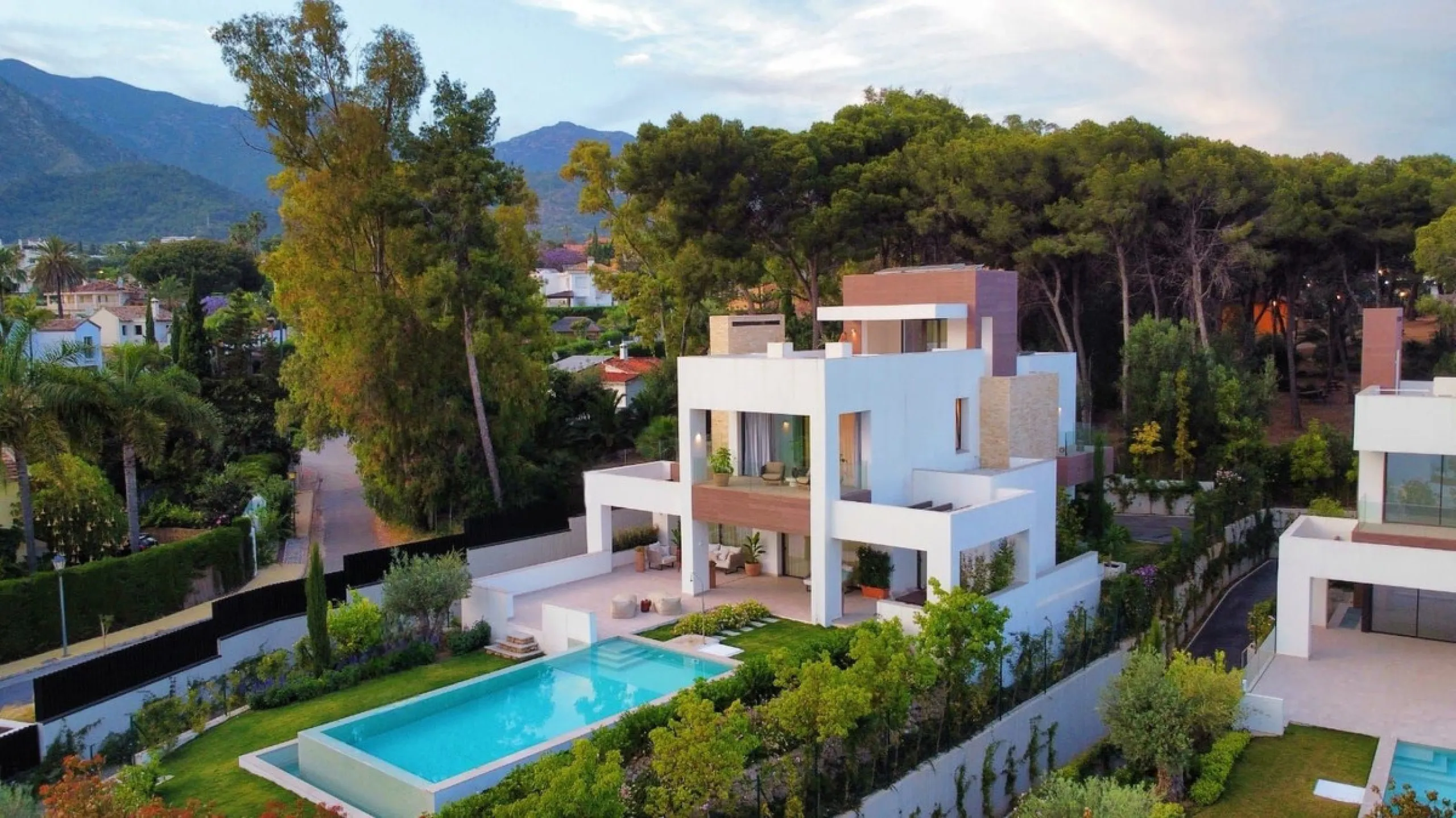 Modern luxury villa of exceptional qualities is located in a gated community, consisting of only 12 villas, with 24 hour security guards and concierge services situated in a green oasis on the edge of the famous Golden Mile and just a few metres from the 