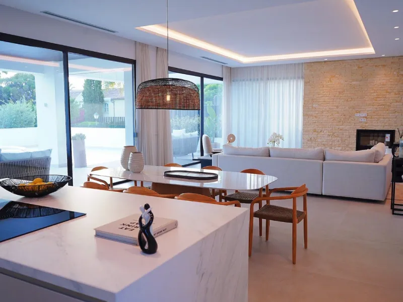 Modern luxury villa of exceptional qualities is located in a gated community, consisting of only 12 villas, with 24 hour security guards and concierge services situated in a green oasis on the edge of the famous Golden Mile and just a few metres from the 