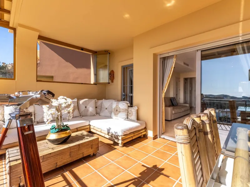 Duplex, La Mairena, Costa del Sol.