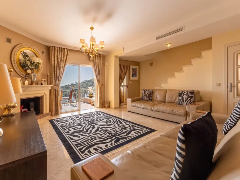 Duplex, La Mairena, Costa del Sol.