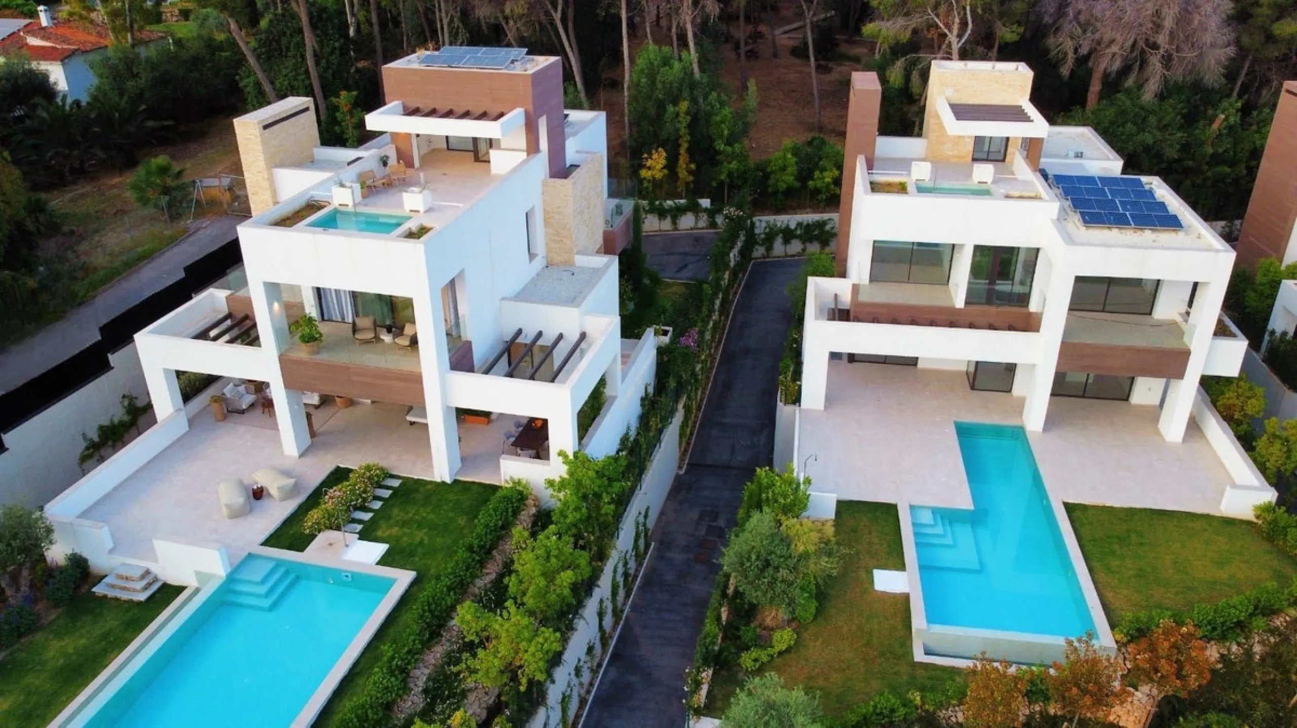 Modern luxury villa of exceptional qualities is located in a gated community, consisting of only 12 villas, with 24 hour security guards and concierge services situated in a green oasis on the edge of the famous Golden Mile and just a few metres from the 